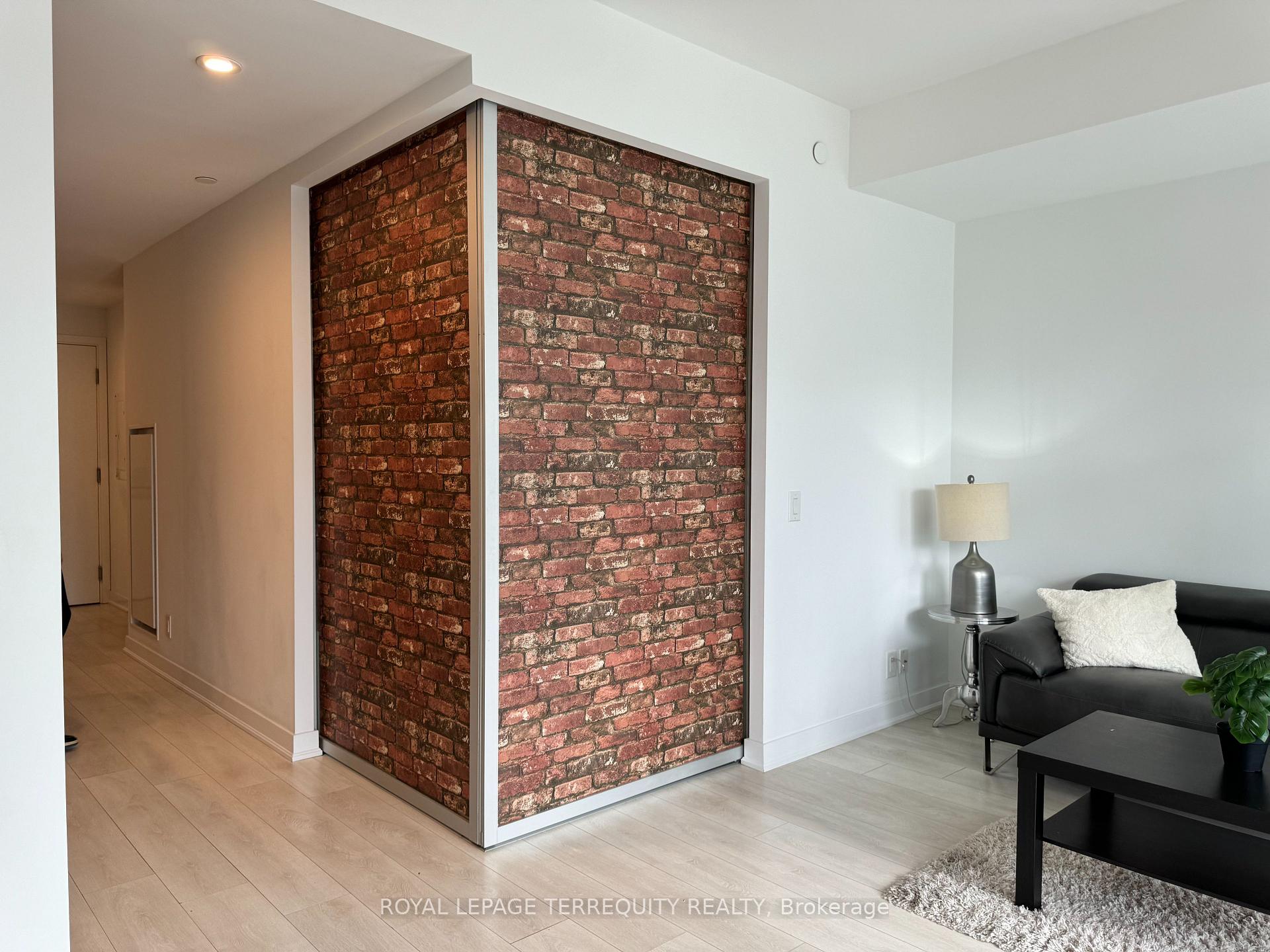 #421 - 120 Parliament St, Toronto, ON M5A0N6 | 1 Bedroom 1 Bathroom Condo Apt | Image 8