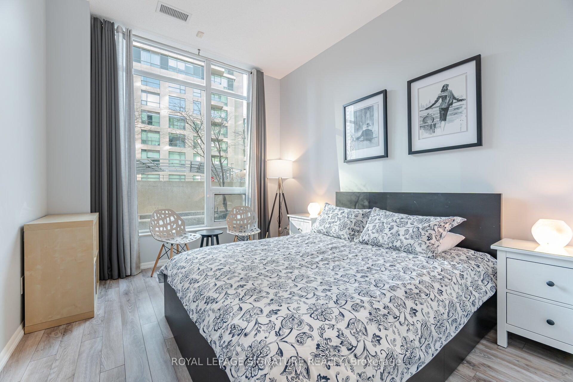 #122 - 231 Fort York Blvd, Toronto, ON M5V1B2 | 2 Bedroom 2 Bathroom Condo Apt | Image 11