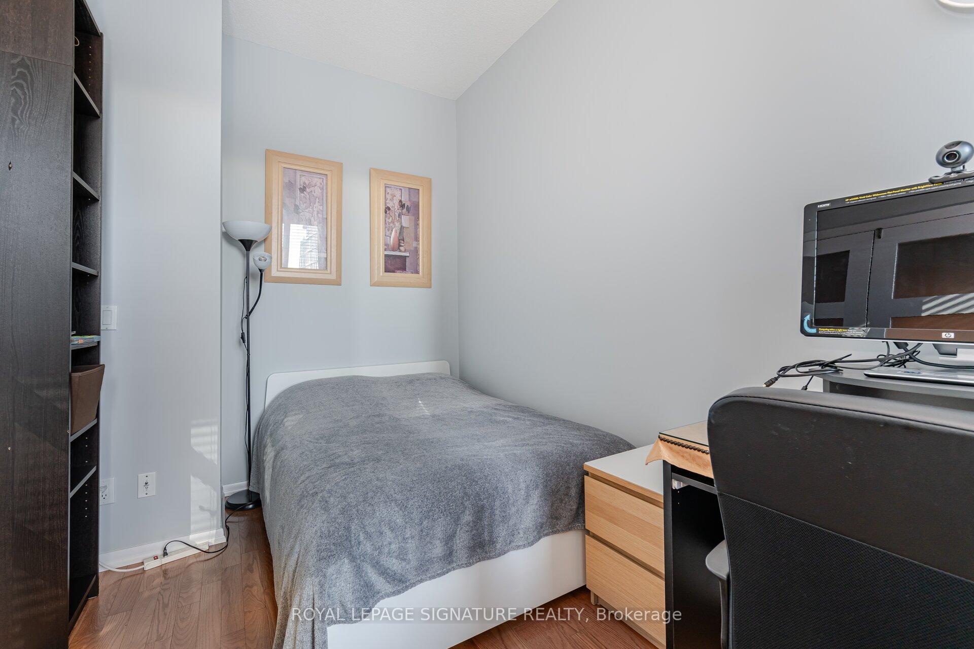 #122 - 231 Fort York Blvd, Toronto, ON M5V1B2 | 2 Bedroom 2 Bathroom Condo Apt | Image 14
