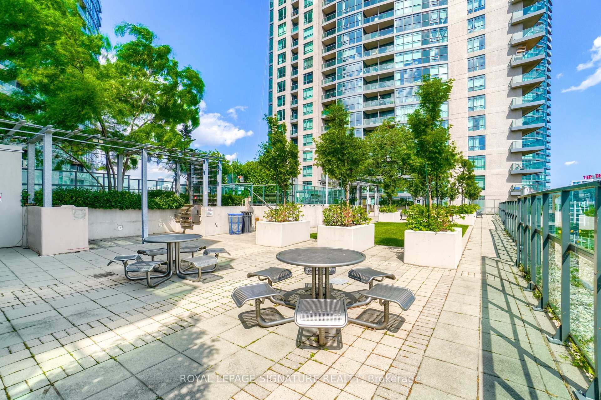 #122 - 231 Fort York Blvd, Toronto, ON M5V1B2 | 2 Bedroom 2 Bathroom Condo Apt | Image 27