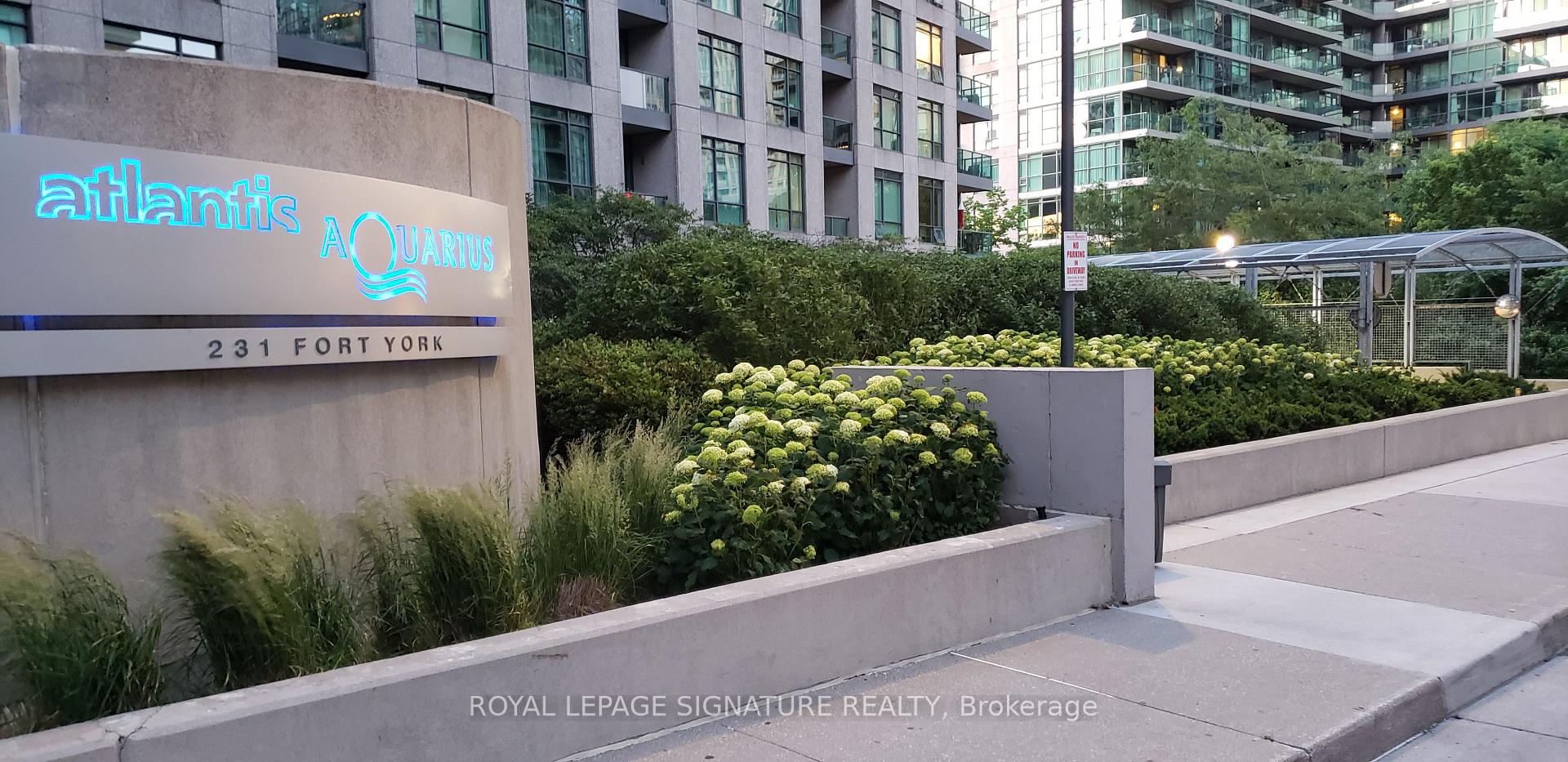 #122 - 231 Fort York Blvd, Toronto, ON M5V1B2 | 2 Bedroom 2 Bathroom Condo Apt | Image 32