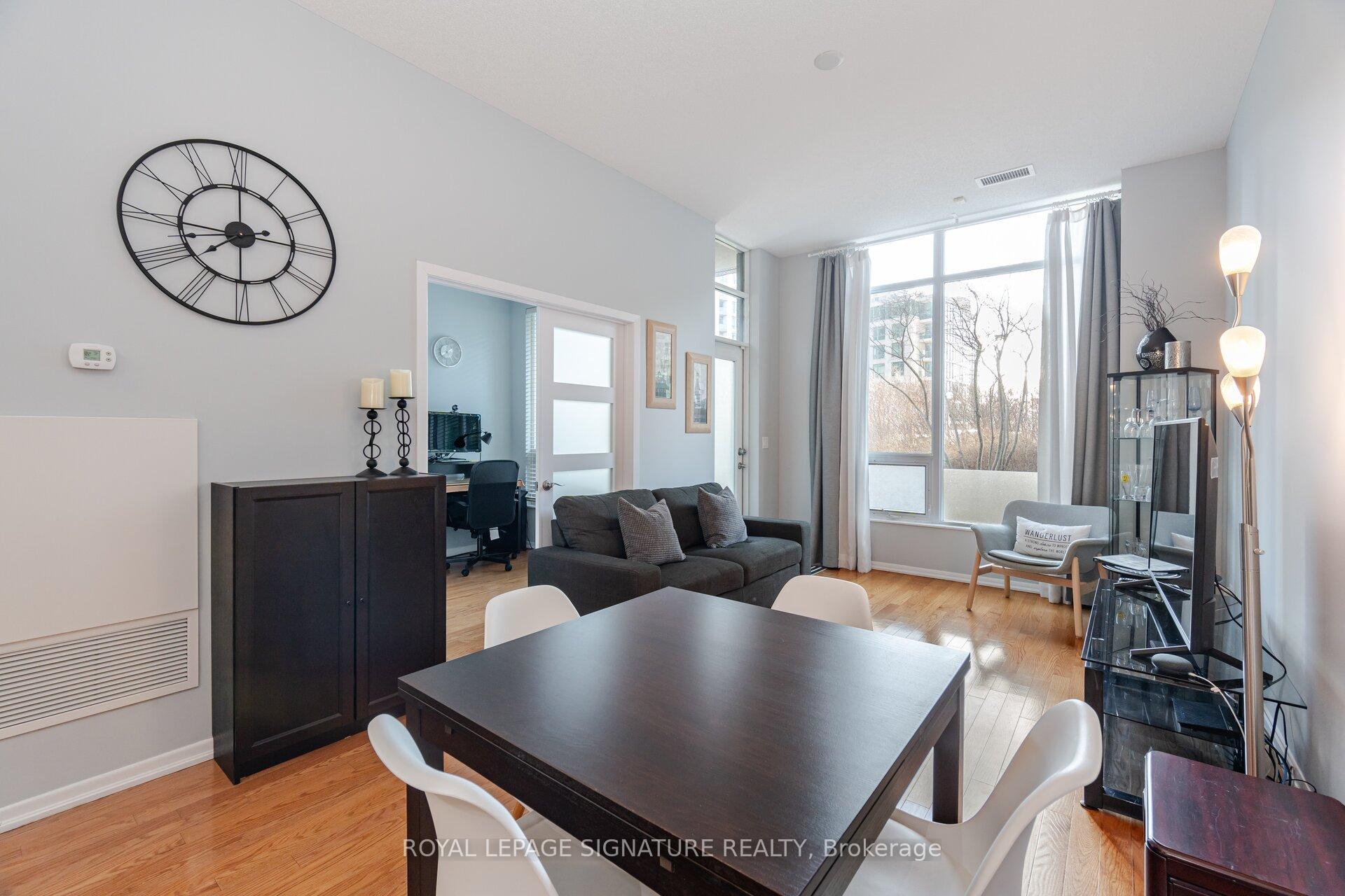 #122 - 231 Fort York Blvd, Toronto, ON M5V1B2 | 2 Bedroom 2 Bathroom Condo Apt | Image 6