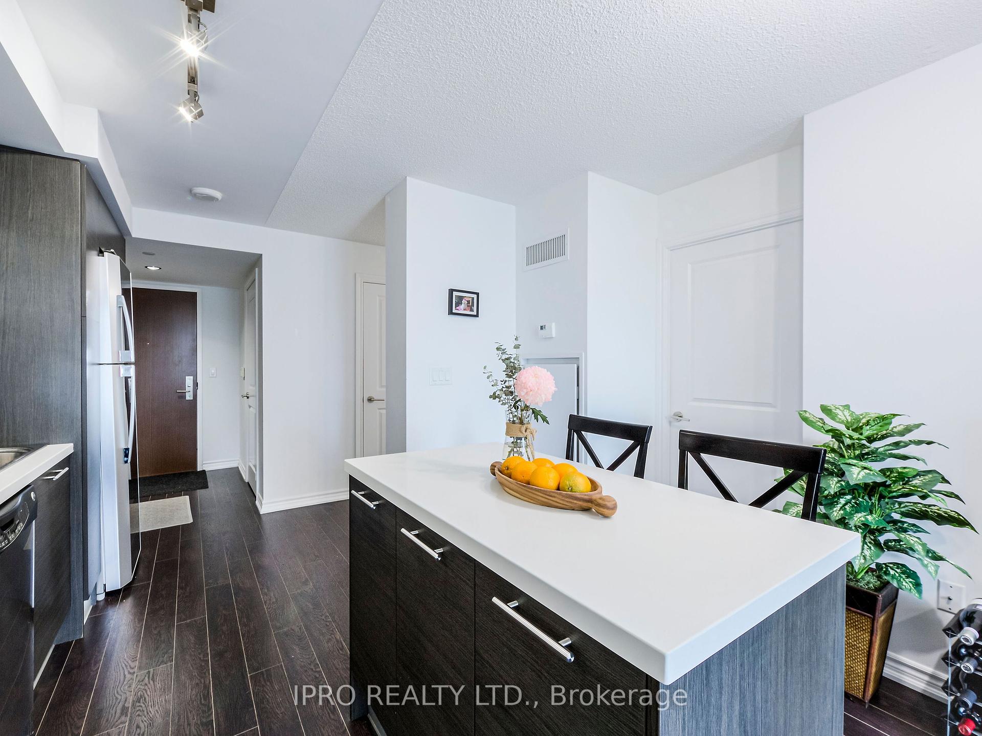 #708 - 386 Yonge St, Toronto, ON M5B0A5 | 1 Bedroom 1 Bathroom Condo Apt | Image 16