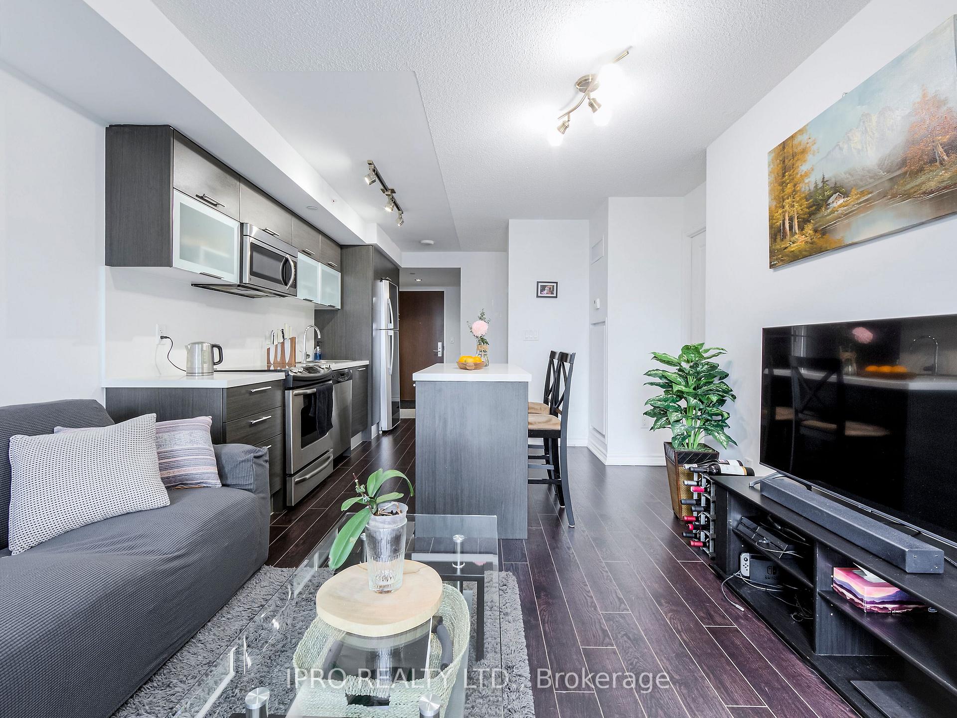 #708 - 386 Yonge St, Toronto, ON M5B0A5 | 1 Bedroom 1 Bathroom Condo Apt | Image 20