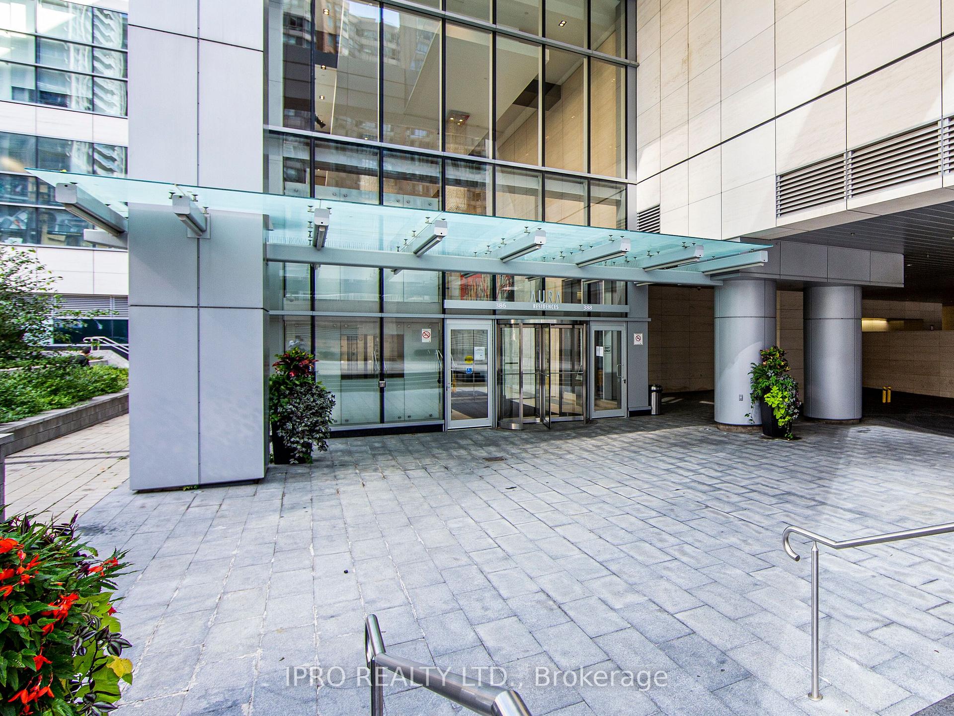 #708 - 386 Yonge St, Toronto, ON M5B0A5 | 1 Bedroom 1 Bathroom Condo Apt | Image 3