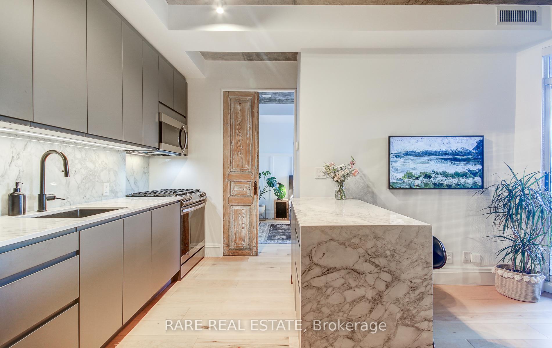 #829 - 1 Shaw St, Toronto, ON M6K0A1 | 2 Bedroom 2 Bathroom Condo Apt | Image 16