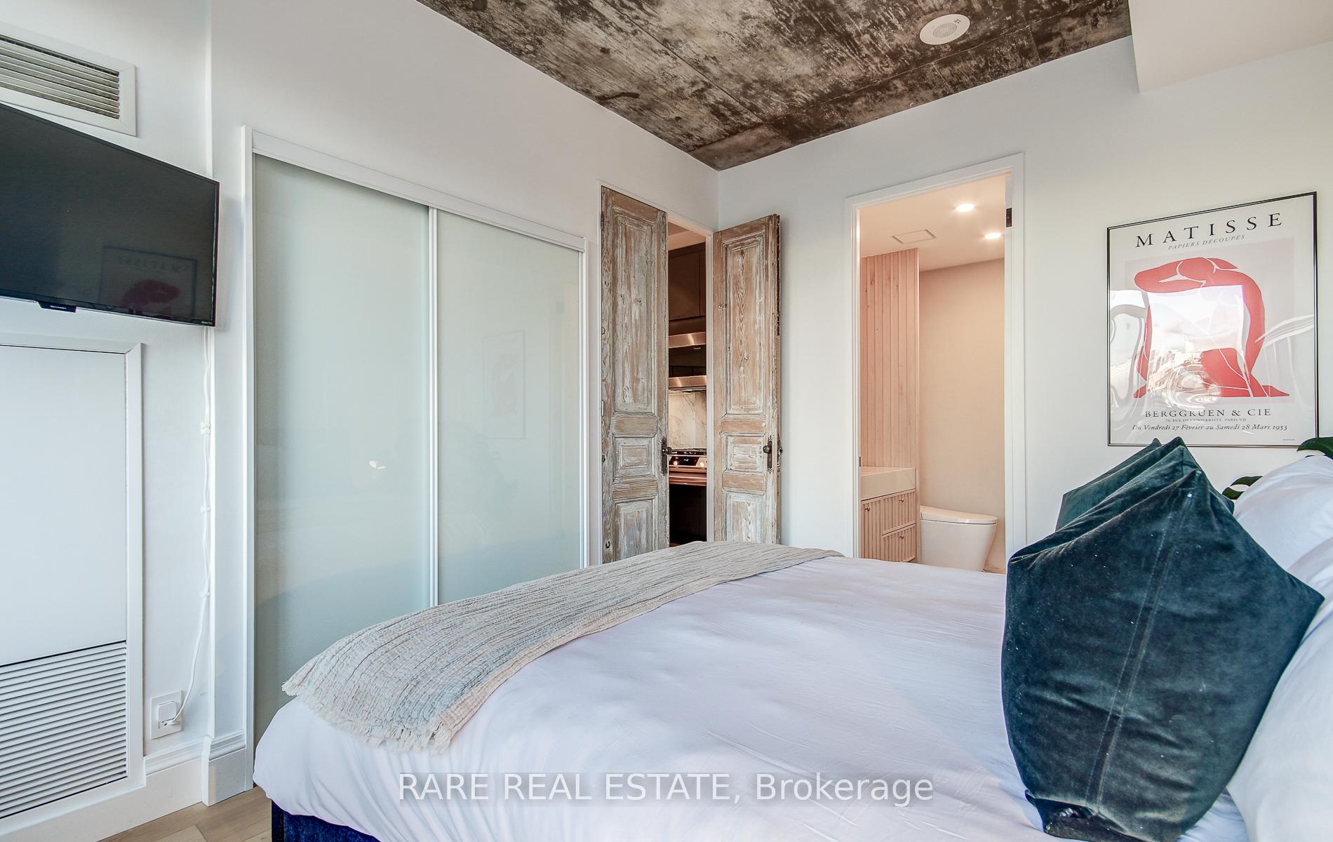 #829 - 1 Shaw St, Toronto, ON M6K0A1 | 2 Bedroom 2 Bathroom Condo Apt | Image 20