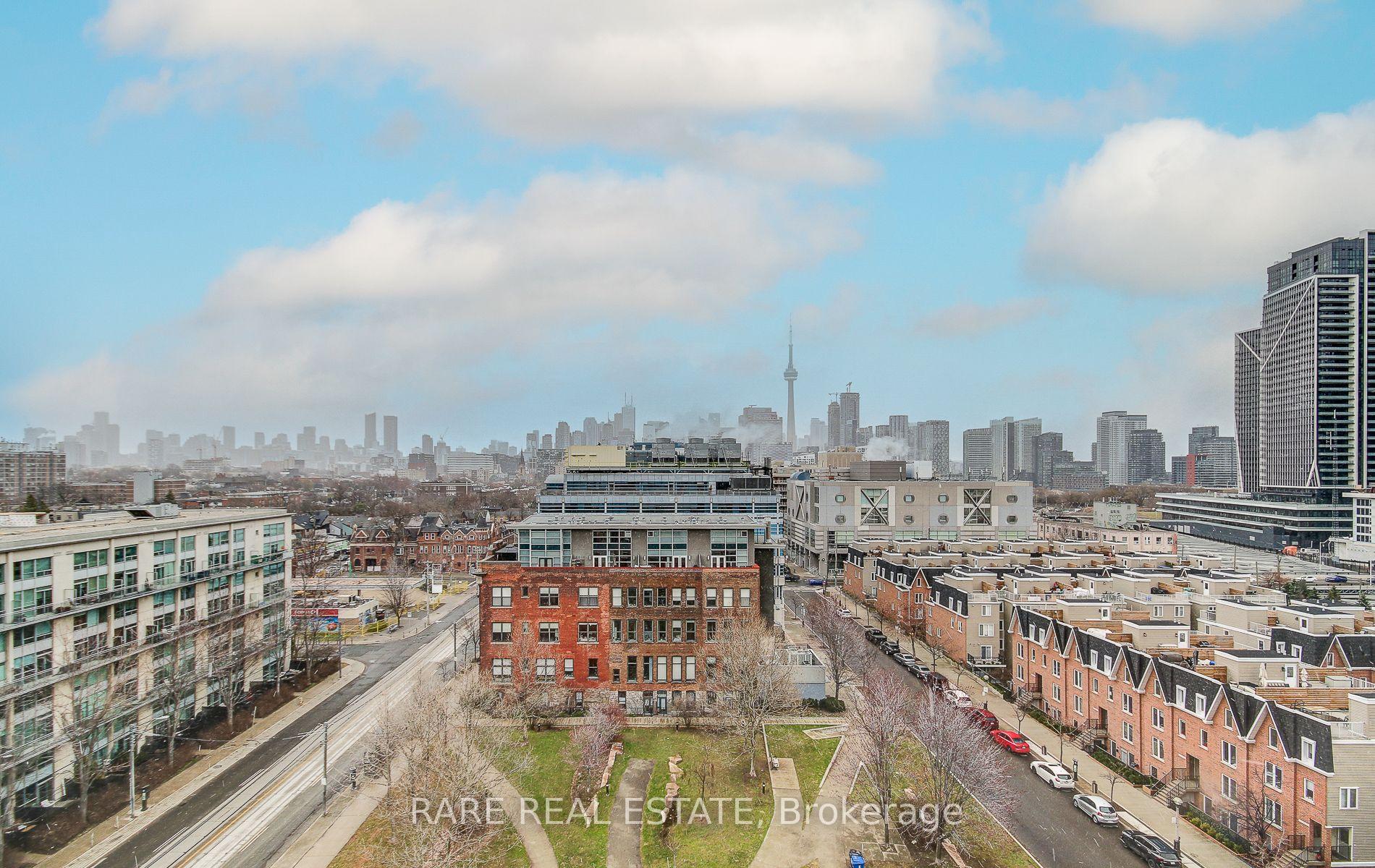 #829 - 1 Shaw St, Toronto, ON M6K0A1 | 2 Bedroom 2 Bathroom Condo Apt | Image 29
