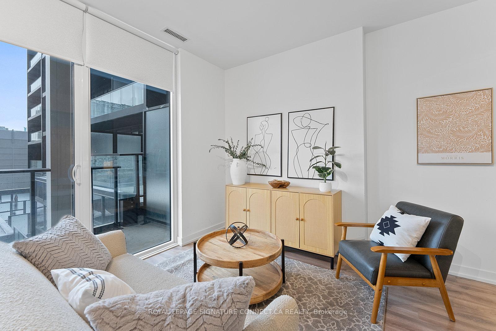 #517 - 20 Edward St, Toronto, ON M5G1C9 | 1 Bedroom 1 Bathroom Condo Apt | Image 4