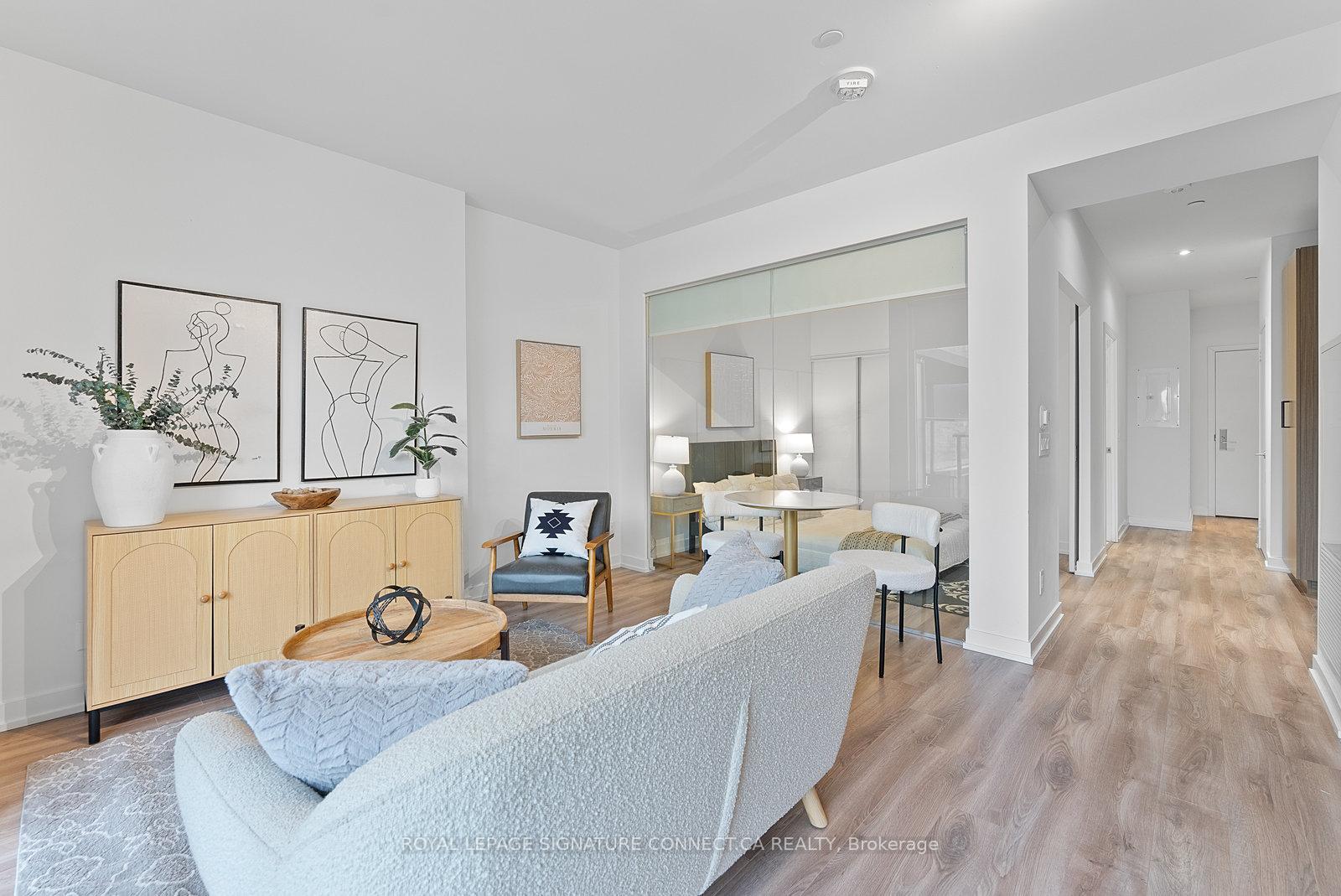 #517 - 20 Edward St, Toronto, ON M5G1C9 | 1 Bedroom 1 Bathroom Condo Apt | Image 6