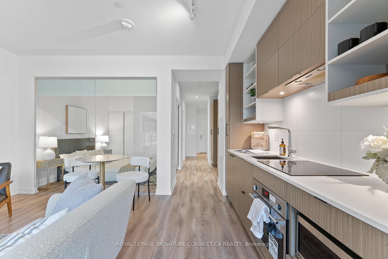 #517 - 20 Edward St, Toronto, ON M5G1C9 | 1 Bedroom 1 Bathroom Condo Apt | Image 7