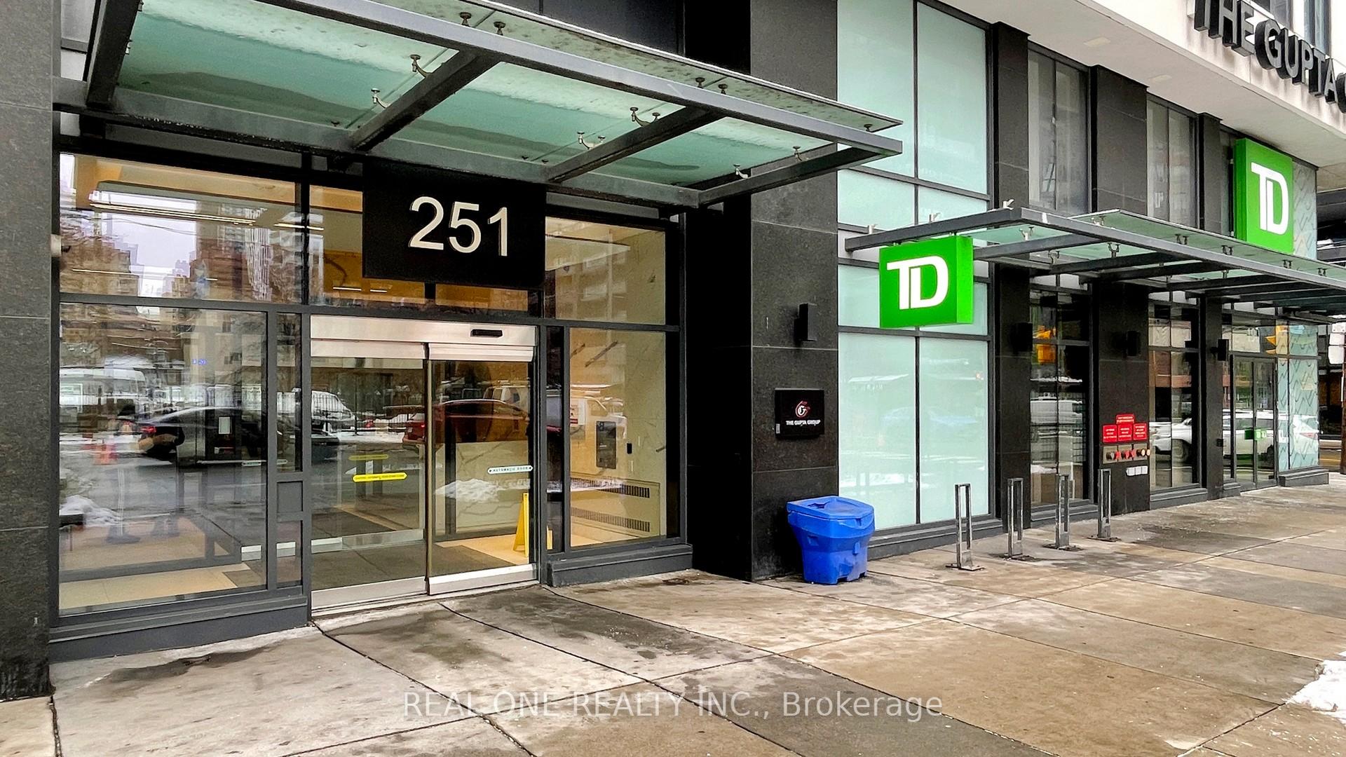 #526 - 251 Jarvis St, Toronto, ON M5B0C3 | 1 Bedroom 1 Bathroom Condo Apt | Image 3