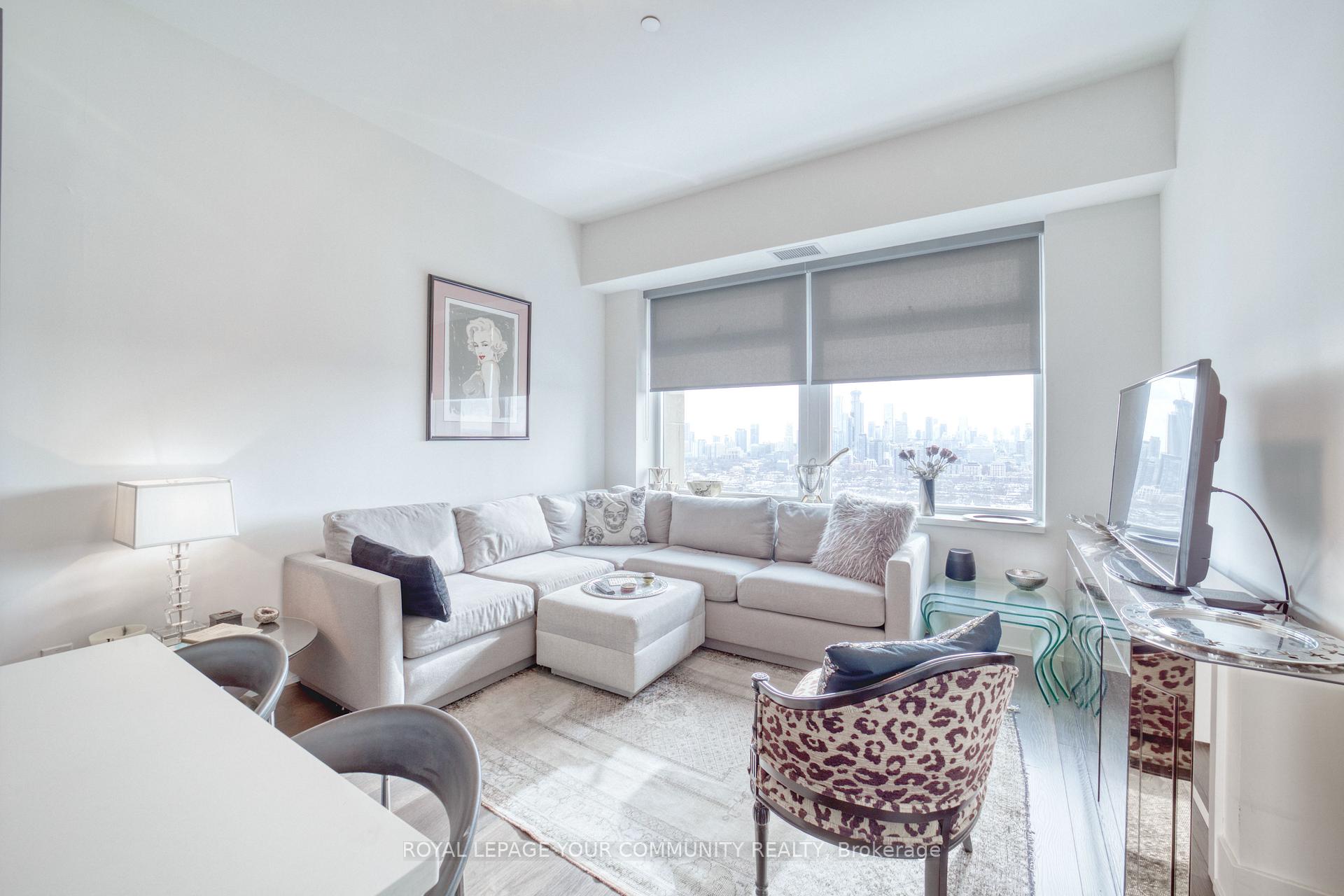 #1618 - 111 St Clair St W, Toronto, ON M4V1W5 | 1 Bedroom 2 Bathroom Condo Apt | Image 15