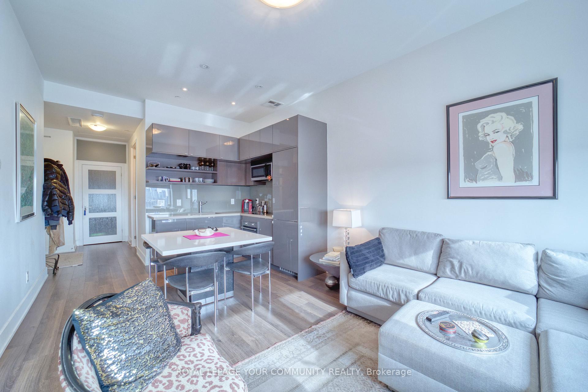 #1618 - 111 St Clair St W, Toronto, ON M4V1W5 | 1 Bedroom 2 Bathroom Condo Apt | Image 19