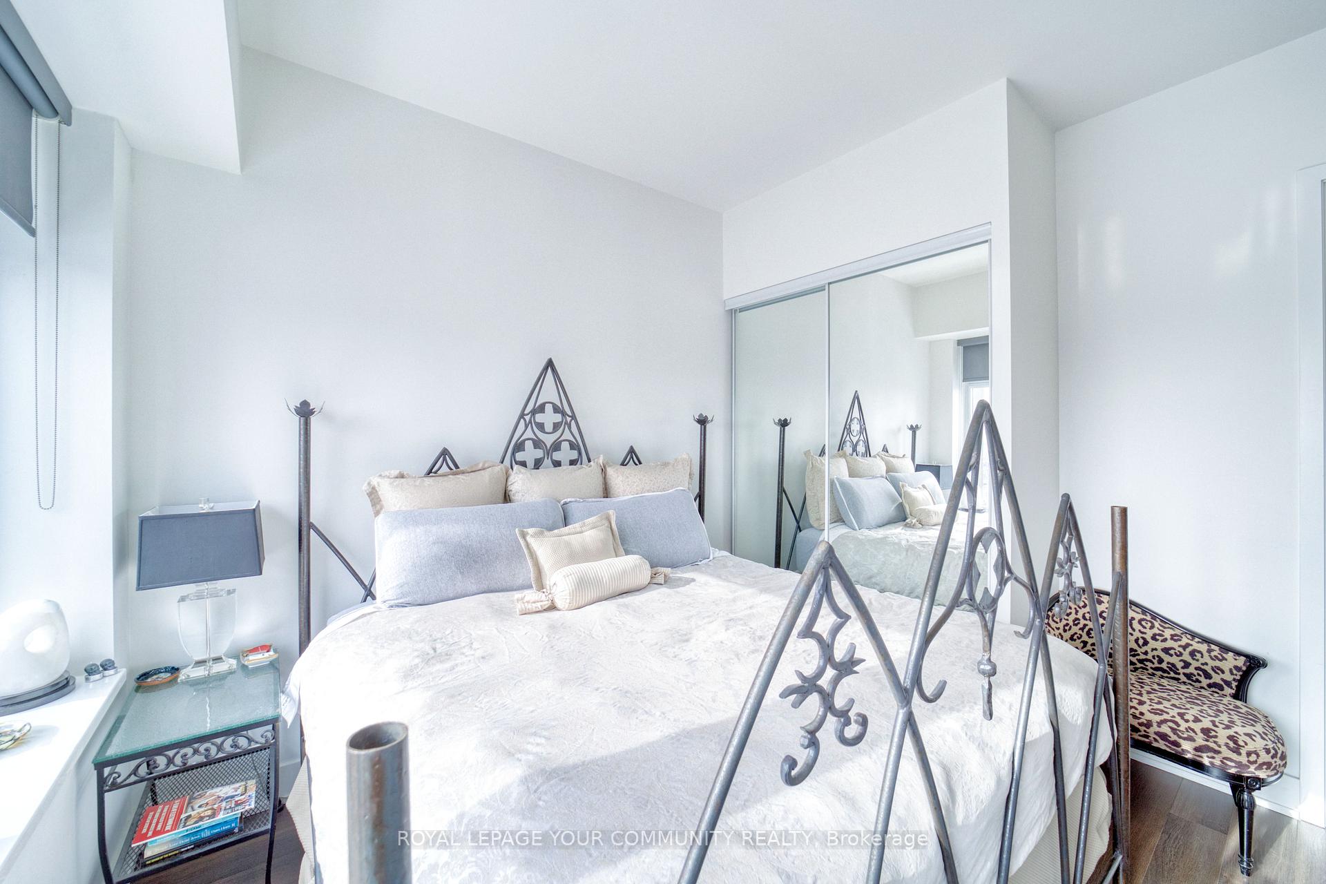 #1618 - 111 St Clair St W, Toronto, ON M4V1W5 | 1 Bedroom 2 Bathroom Condo Apt | Image 21