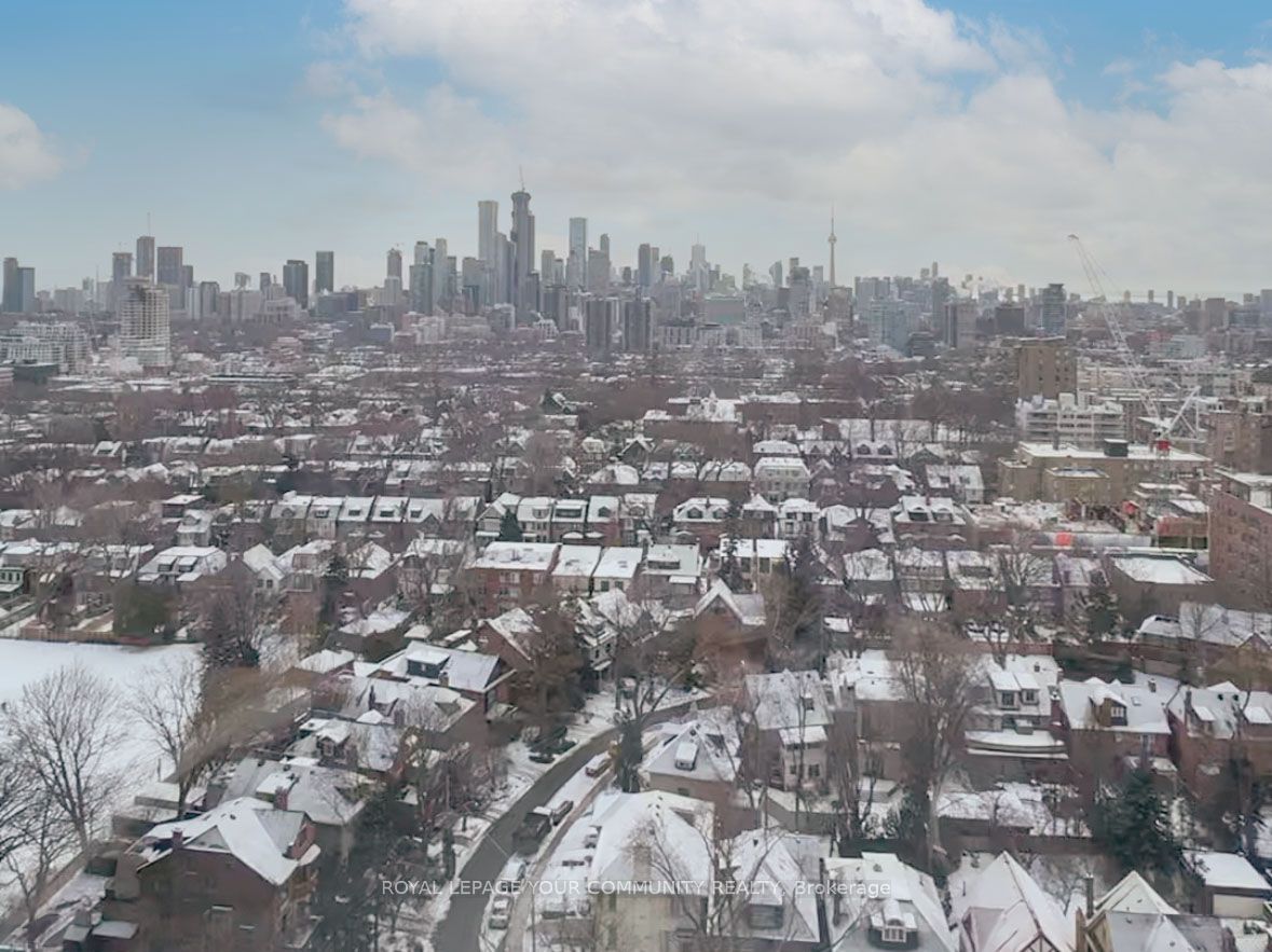 #1618 - 111 St Clair St W, Toronto, ON M4V1W5 | 1 Bedroom 2 Bathroom Condo Apt | Image 33