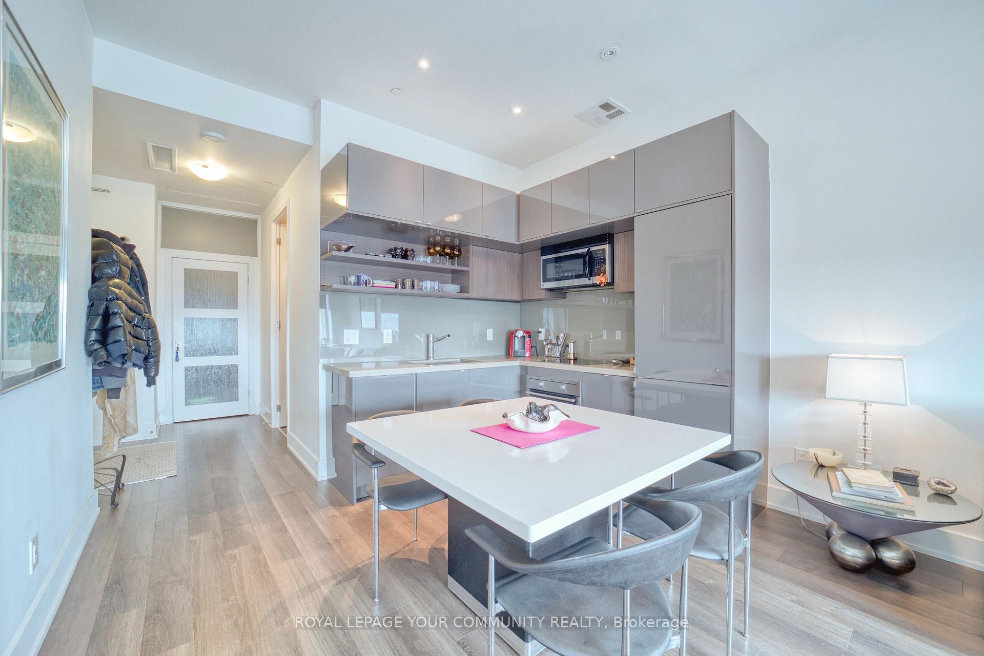 #1618 - 111 St Clair St W, Toronto, ON M4V1W5 | 1 Bedroom 2 Bathroom Condo Apt | Image 8