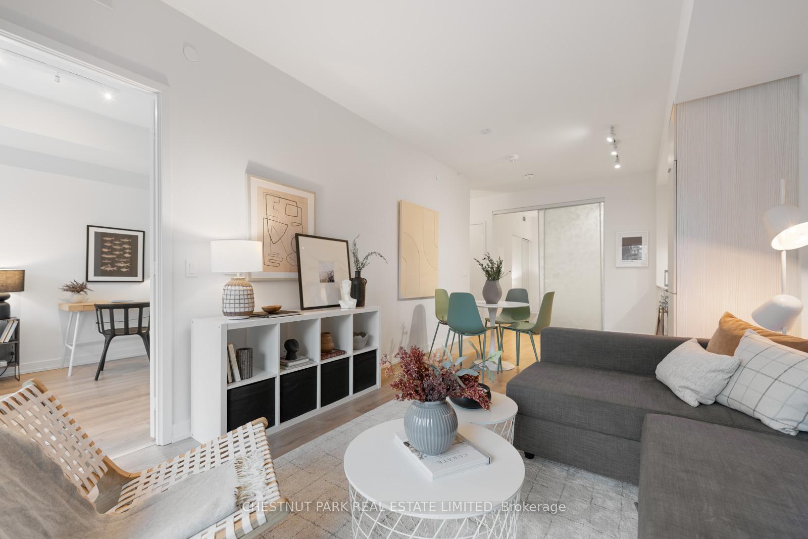 #513 - 158 Front St E, Toronto, ON M5A0K9 | 2 Bedroom 2 Bathroom Condo Apt | Image 9