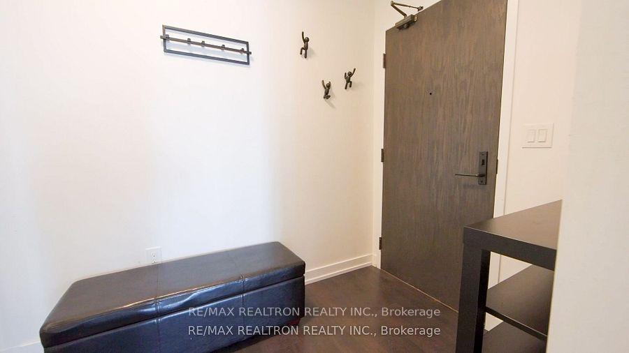 #3801 - 426 University Ave, Toronto, ON M5G1S9 | 1 Bedroom 1 Bathroom Condo Apt | Image 5