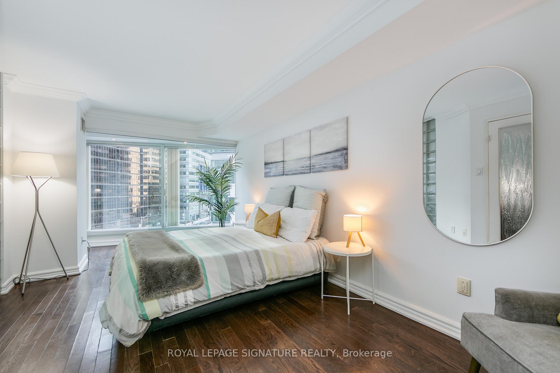 #605 - 33 University Ave, Toronto, ON M5J2S7 | 1 Bedroom 1 Bathroom Condo Apt | Image 26