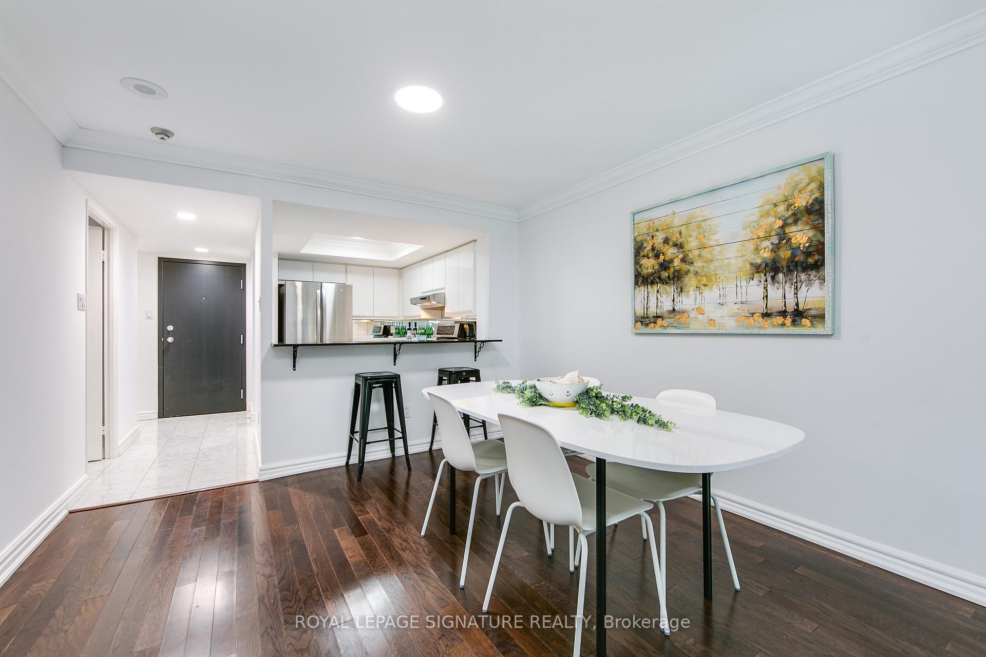 #605 - 33 University Ave, Toronto, ON M5J2S7 | 1 Bedroom 1 Bathroom Condo Apt | Image 9
