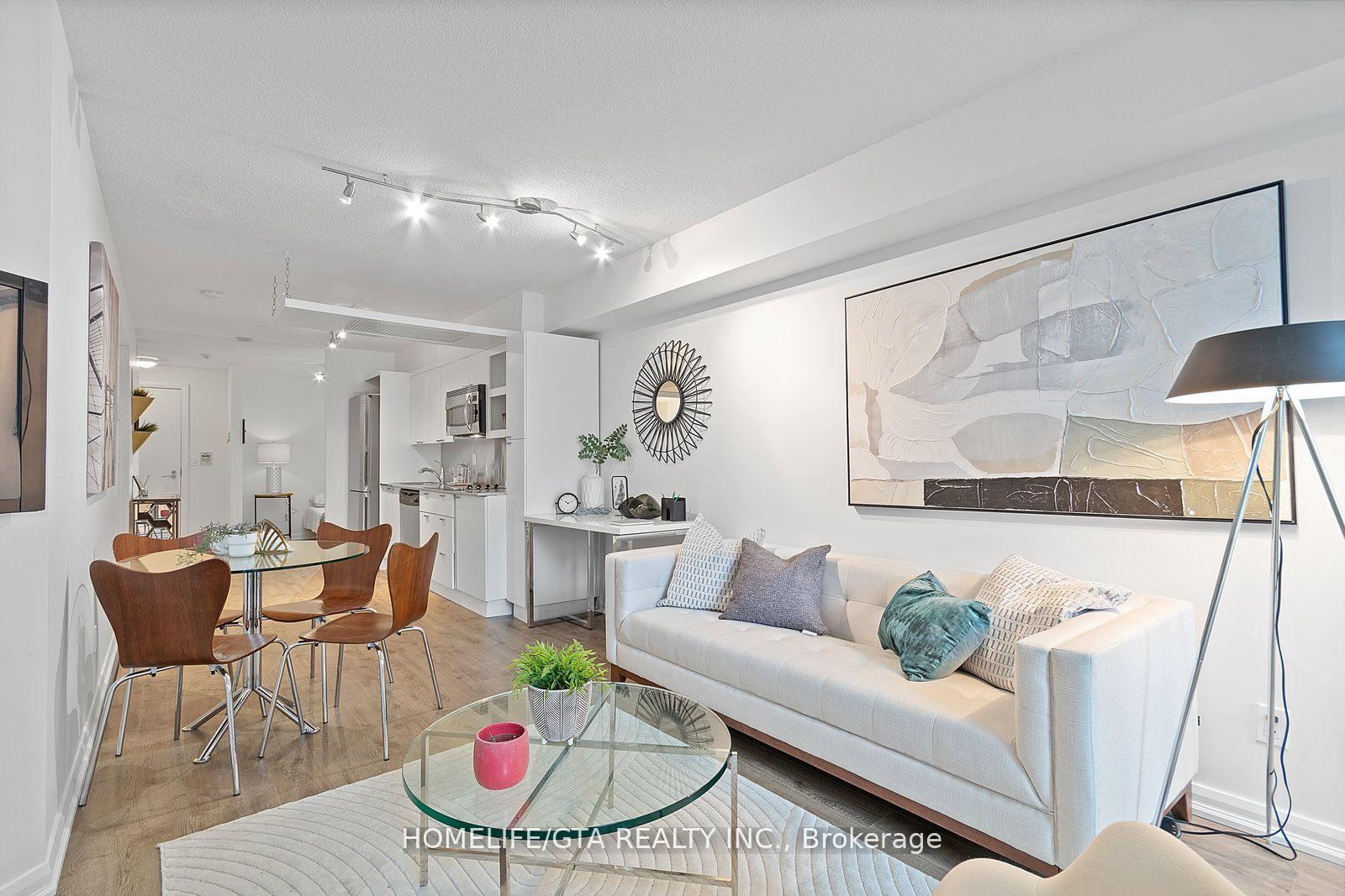 #652 - 111 Elizabeth St, Toronto, ON M5G1P7 | 1 Bedroom 1 Bathroom Condo Apt | Image 17