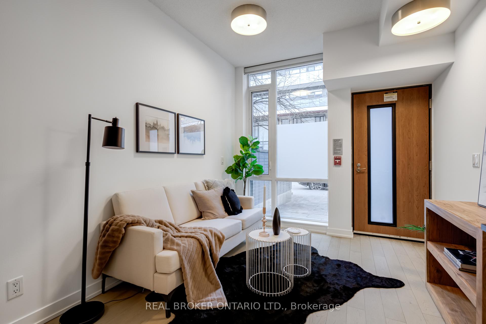 #S102 - 455 Front St E, Toronto, ON M5A0G2 | 1 Bedroom 1 Bathroom Condo Apt | Image 1