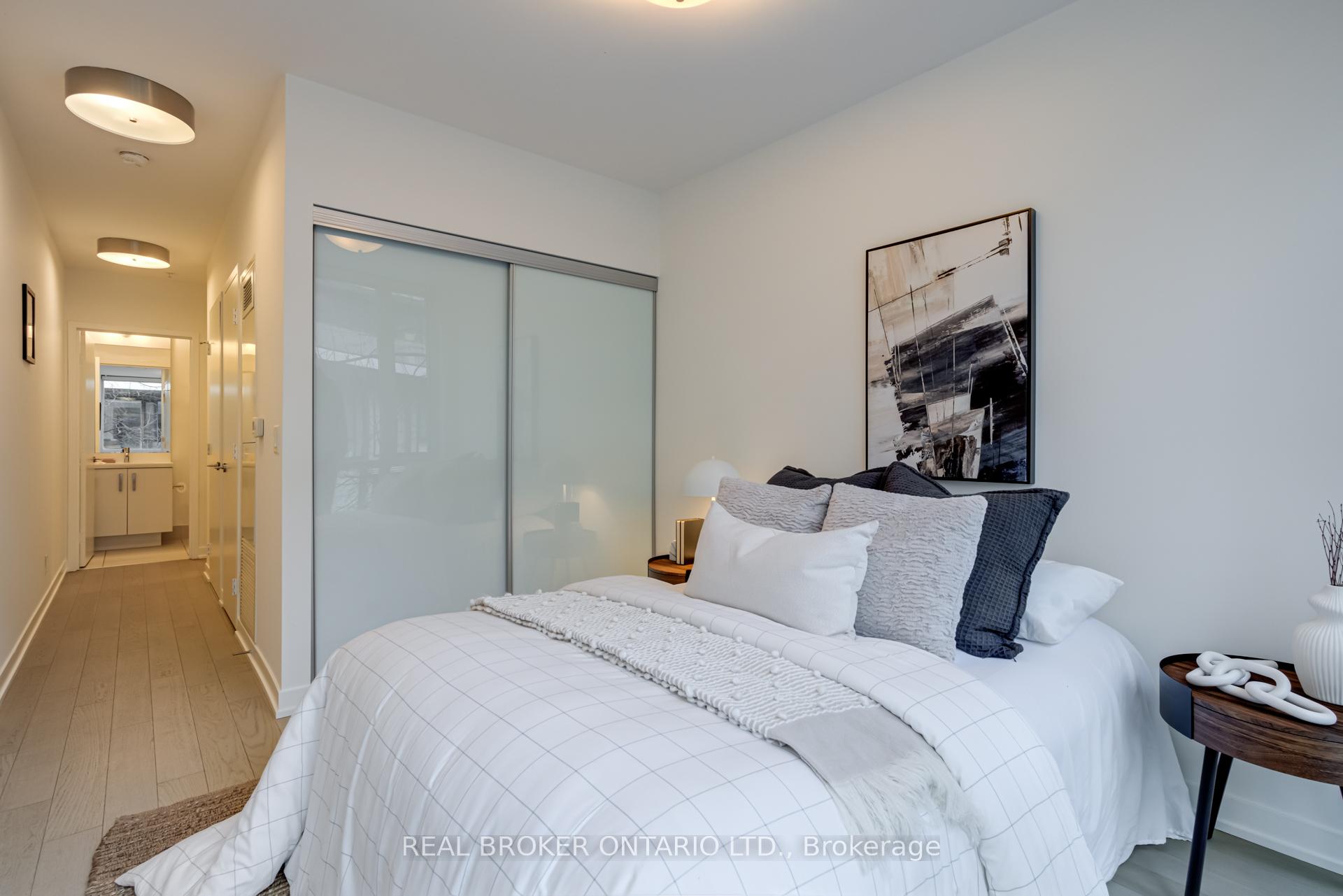 #S102 - 455 Front St E, Toronto, ON M5A0G2 | 1 Bedroom 1 Bathroom Condo Apt | Image 8