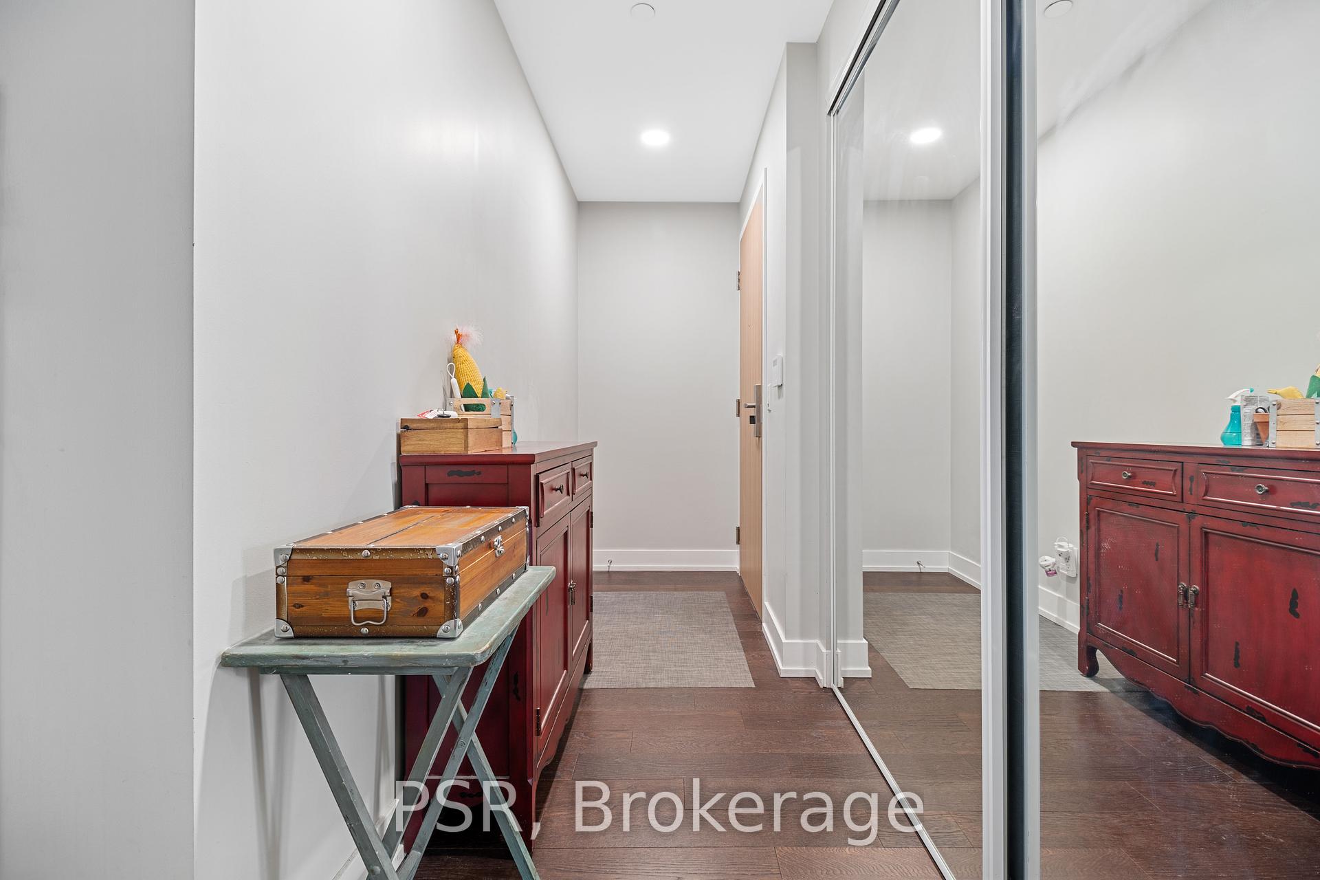 #1112 - 7 Grenville St, Toronto, ON M4Y0E9 | 0 Bedroom 1 Bathroom Condo Apt | Image 15