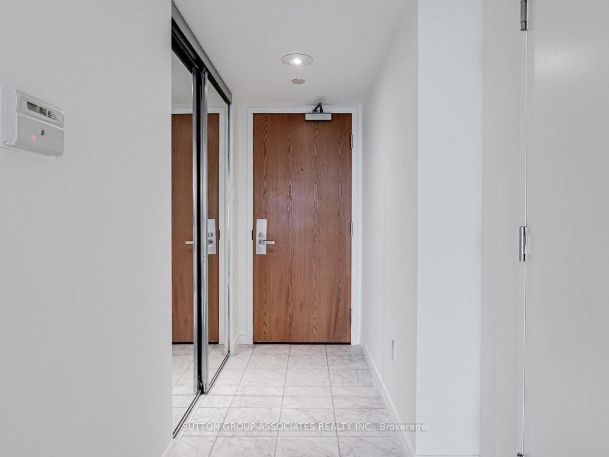 #2608 - 38 Elm St, Toronto, ON M5G2K5 | 1 Bedroom 1 Bathroom Condo Apt | Image 4