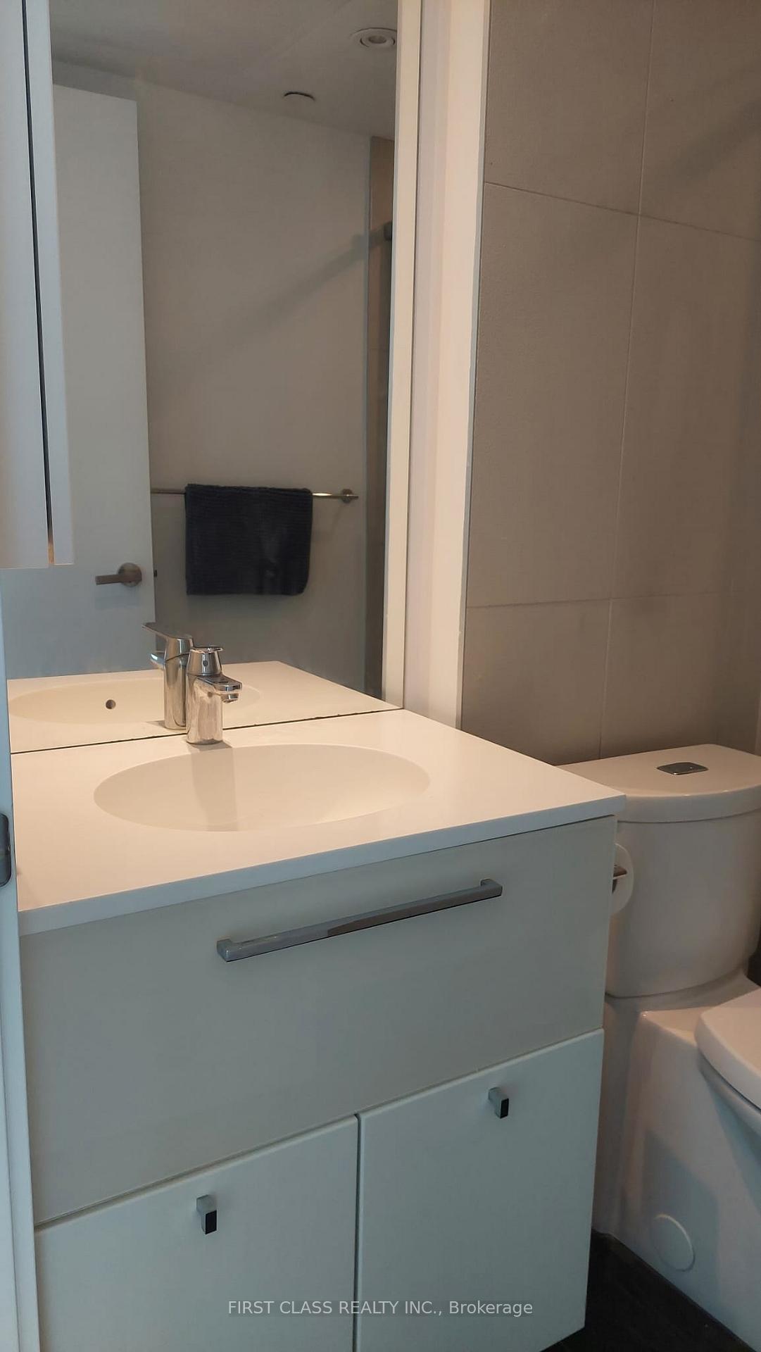 #2904 - 15 Grenville St, Toronto, ON M4Y0B9 | 0 Bedroom 1 Bathroom Condo Apt | Image 1