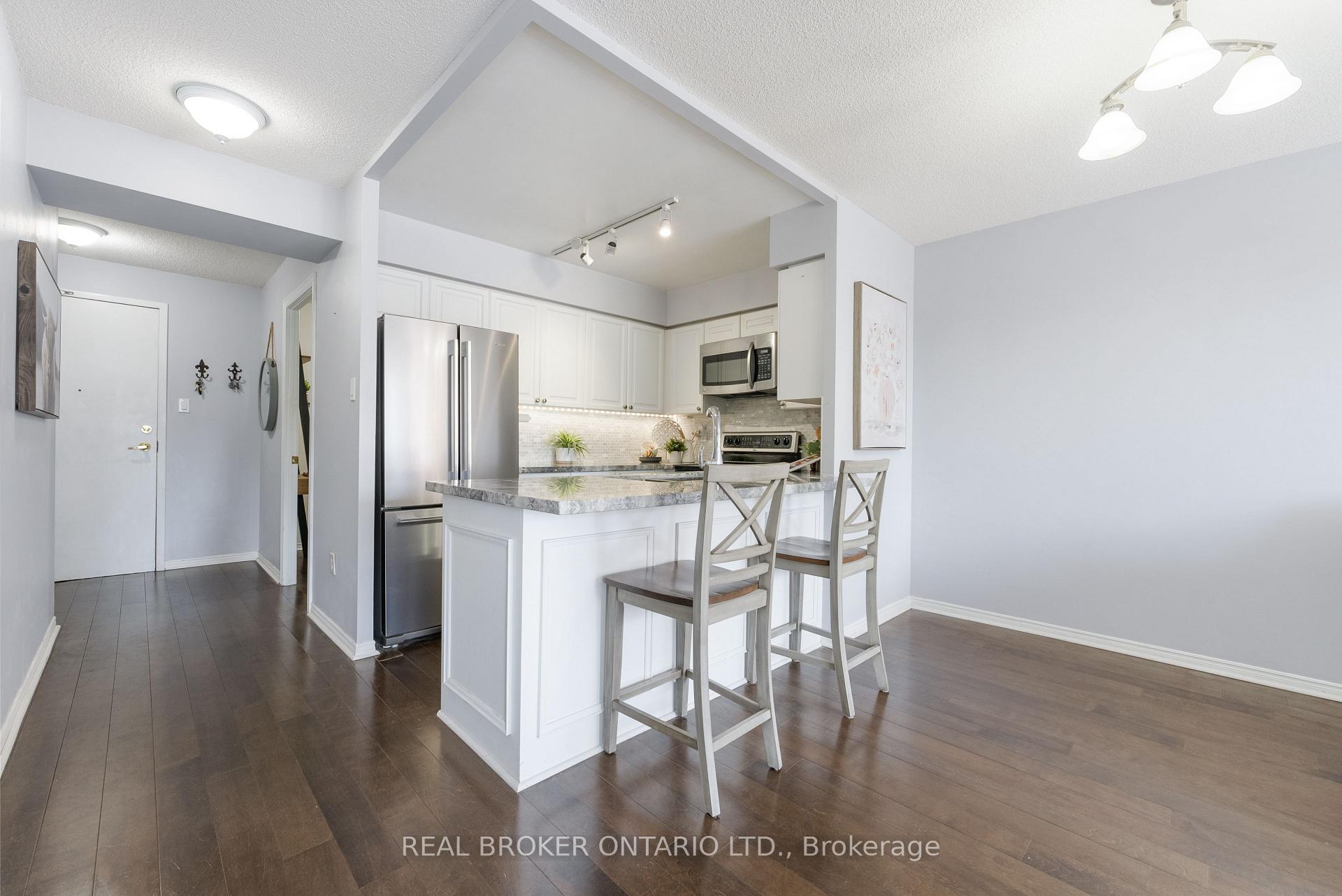 #611 - 300 Balliol St, Toronto, ON M4S3G6 | 1 Bedroom 1 Bathroom Condo Apt | Image 11