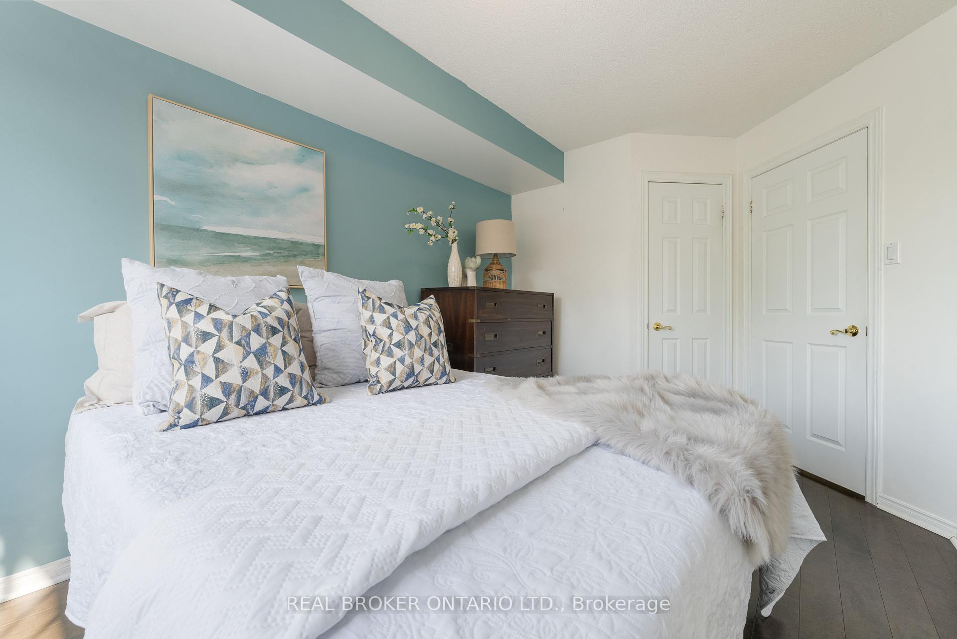 #611 - 300 Balliol St, Toronto, ON M4S3G6 | 1 Bedroom 1 Bathroom Condo Apt | Image 21