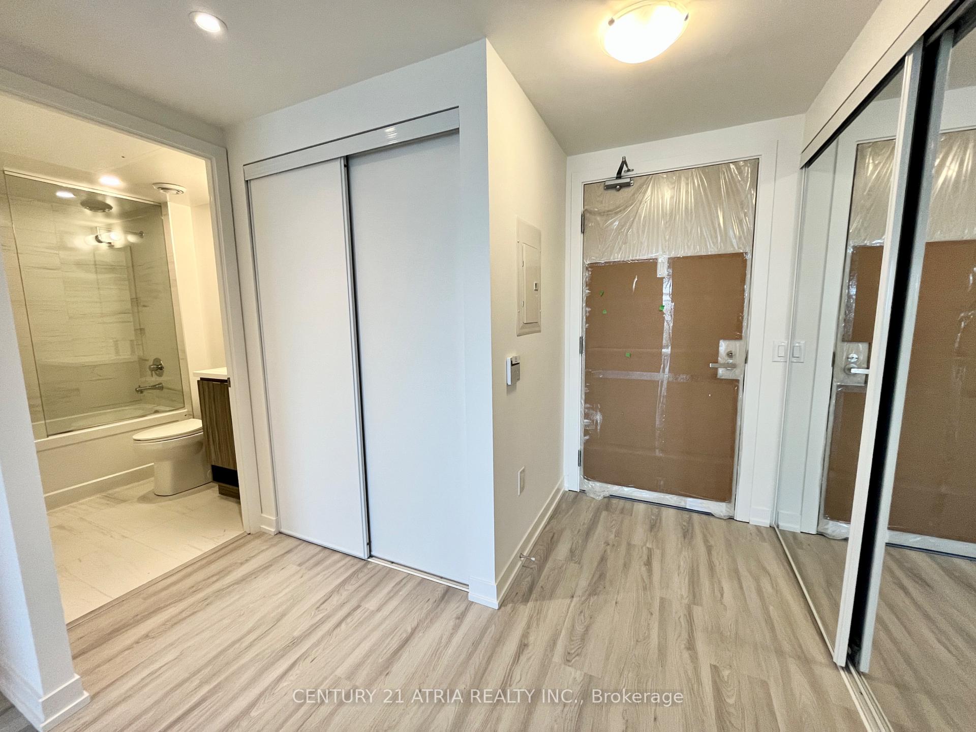 #3102 - 55 Cooper St, Toronto, ON M5E0G1 | 1 Bedroom 1 Bathroom Condo Apt | Image 8