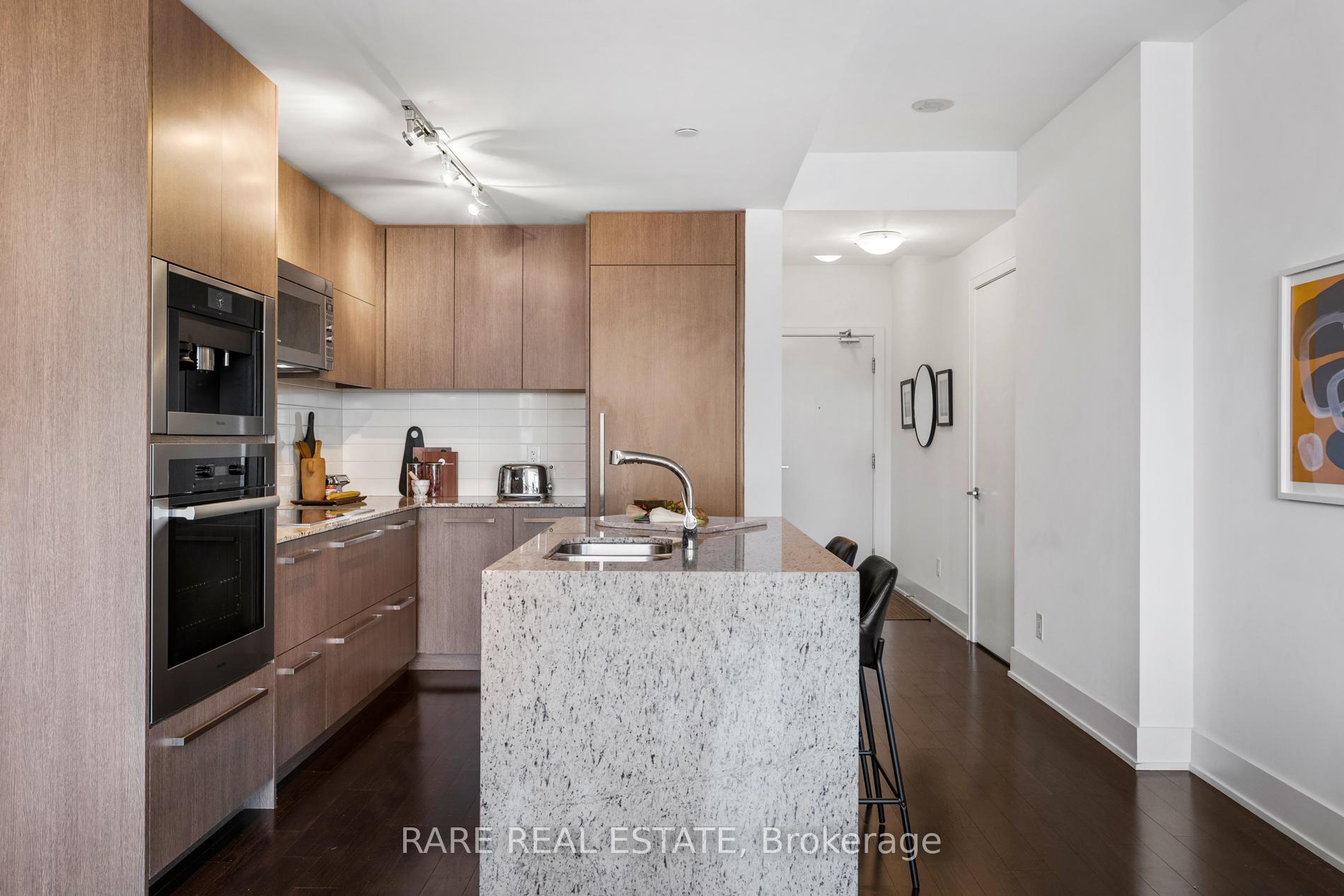 #601 - 170 Avenue Rd, Toronto, ON M5R0A4 | 2 Bedroom 2 Bathroom Condo Apt | Image 8