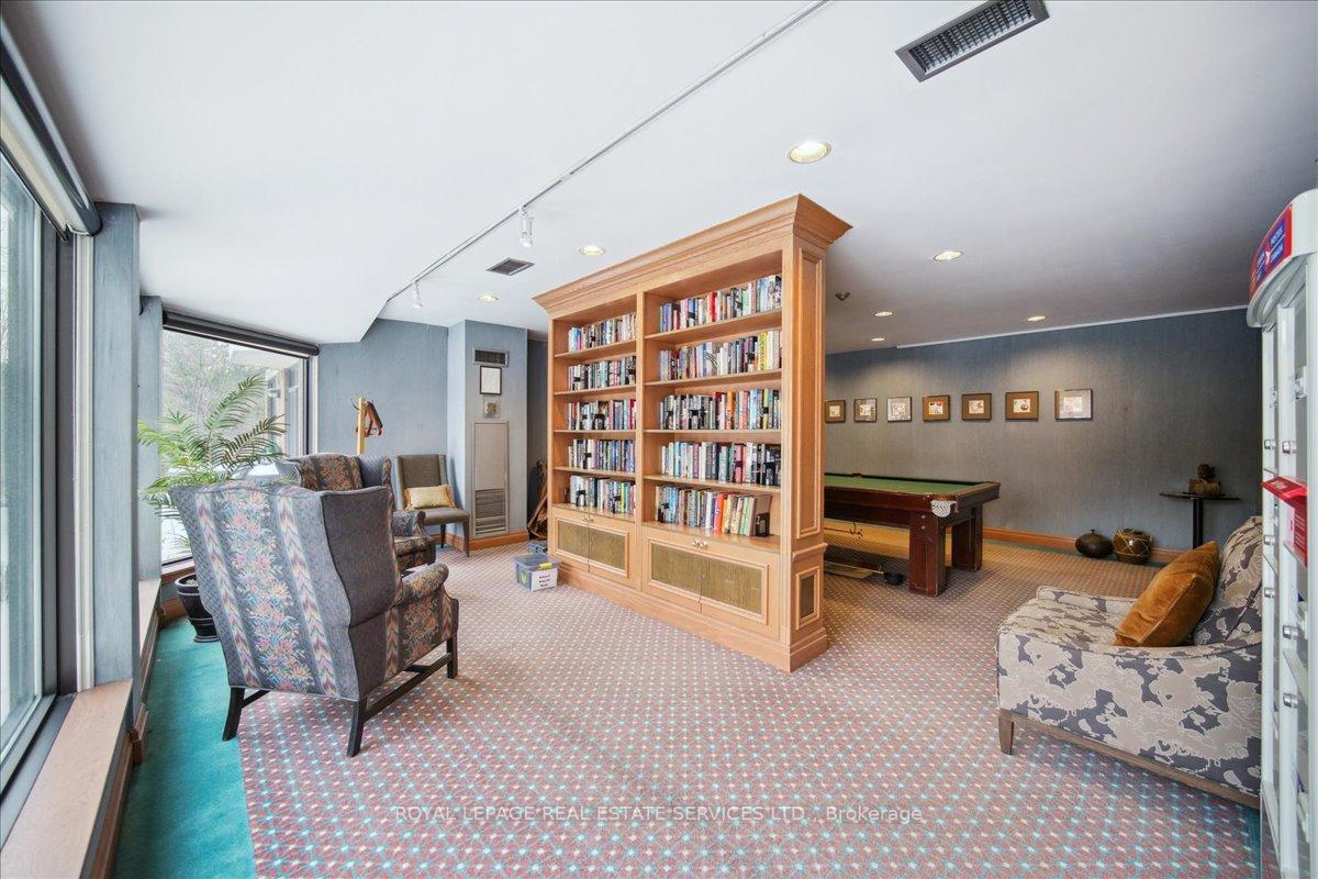 #PH 5 - 271 Ridley Blvd, Toronto, ON M5M4N1 | 2 Bedroom 2 Bathroom Condo Apt | Image 26