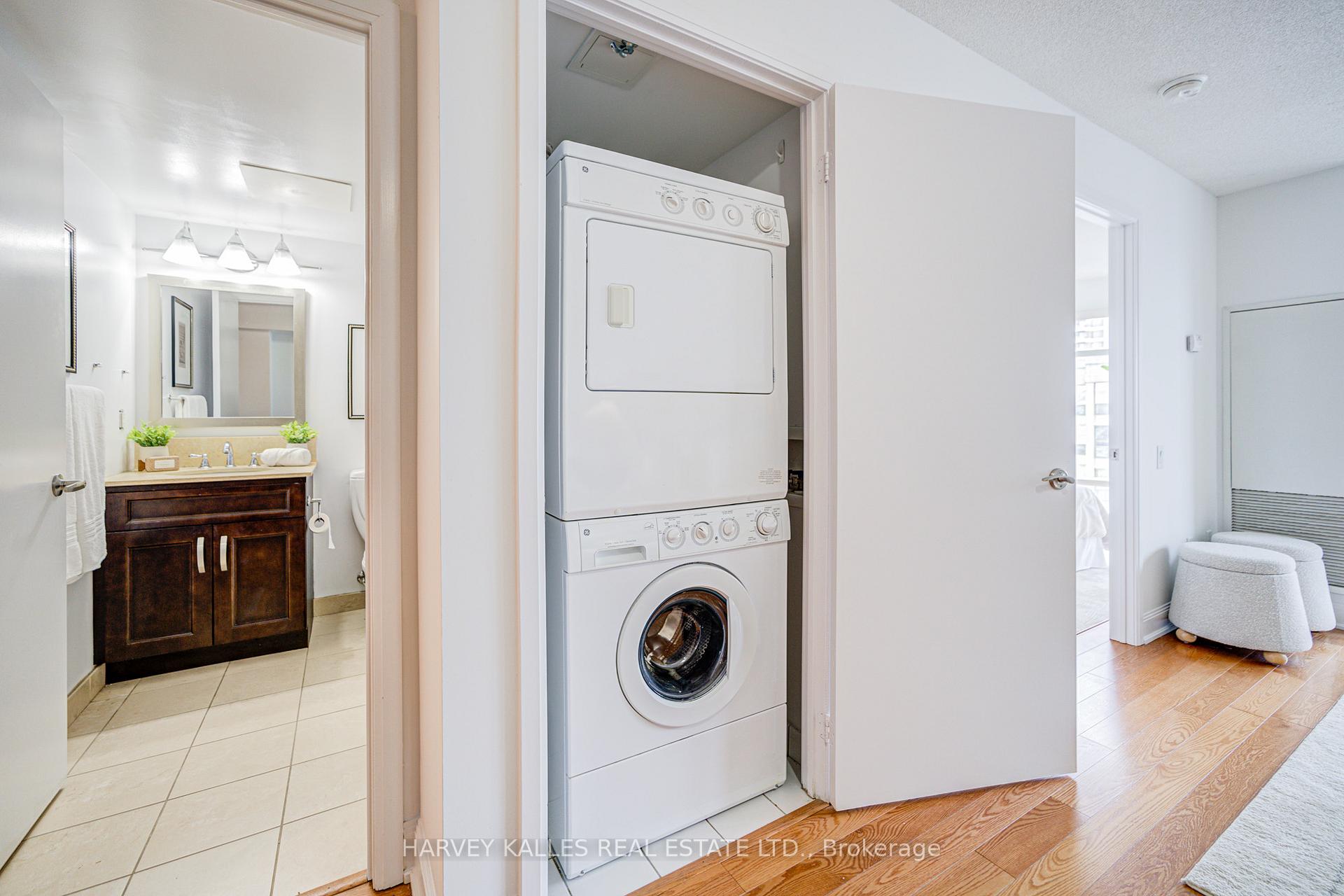 #1612 - 2181 Yonge St, Toronto, ON M5S3H7 | 1 Bedroom 1 Bathroom Condo Apt | Image 25