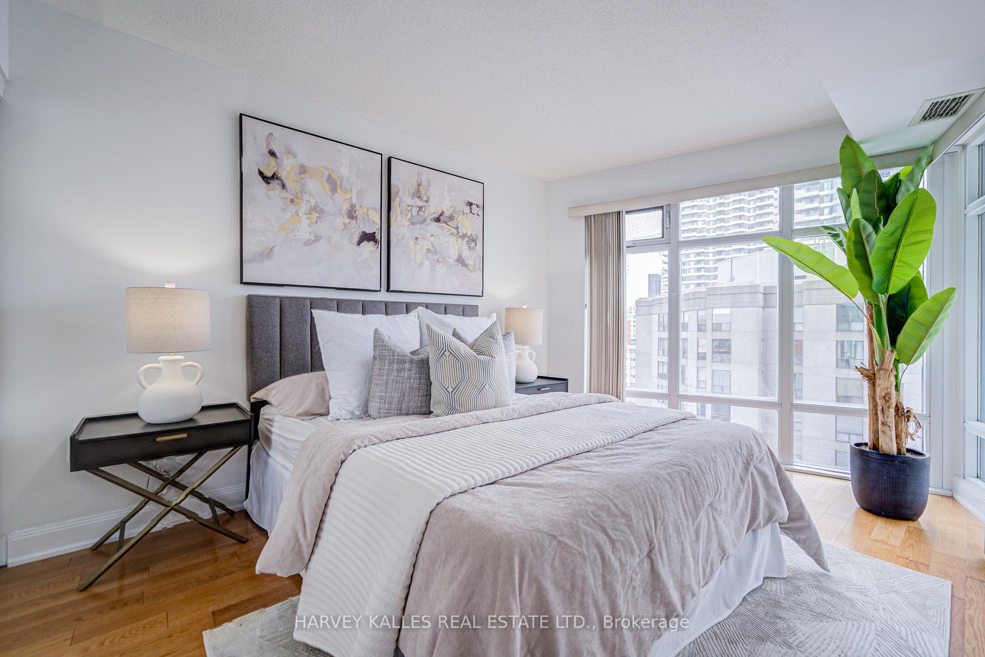 #1612 - 2181 Yonge St, Toronto, ON M5S3H7 | 1 Bedroom 1 Bathroom Condo Apt | Image 27