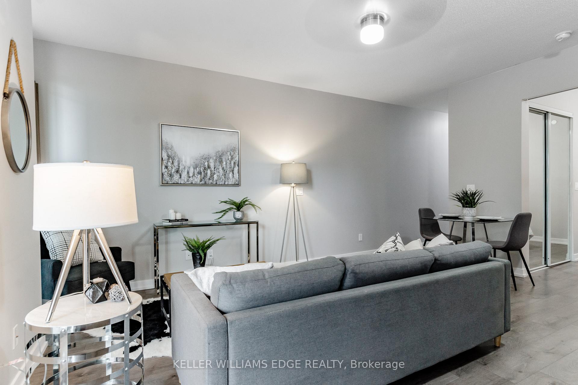 #628 - 297 College St, Toronto, ON M5T1S2 | 1 Bedroom 1 Bathroom Condo Apt | Image 11
