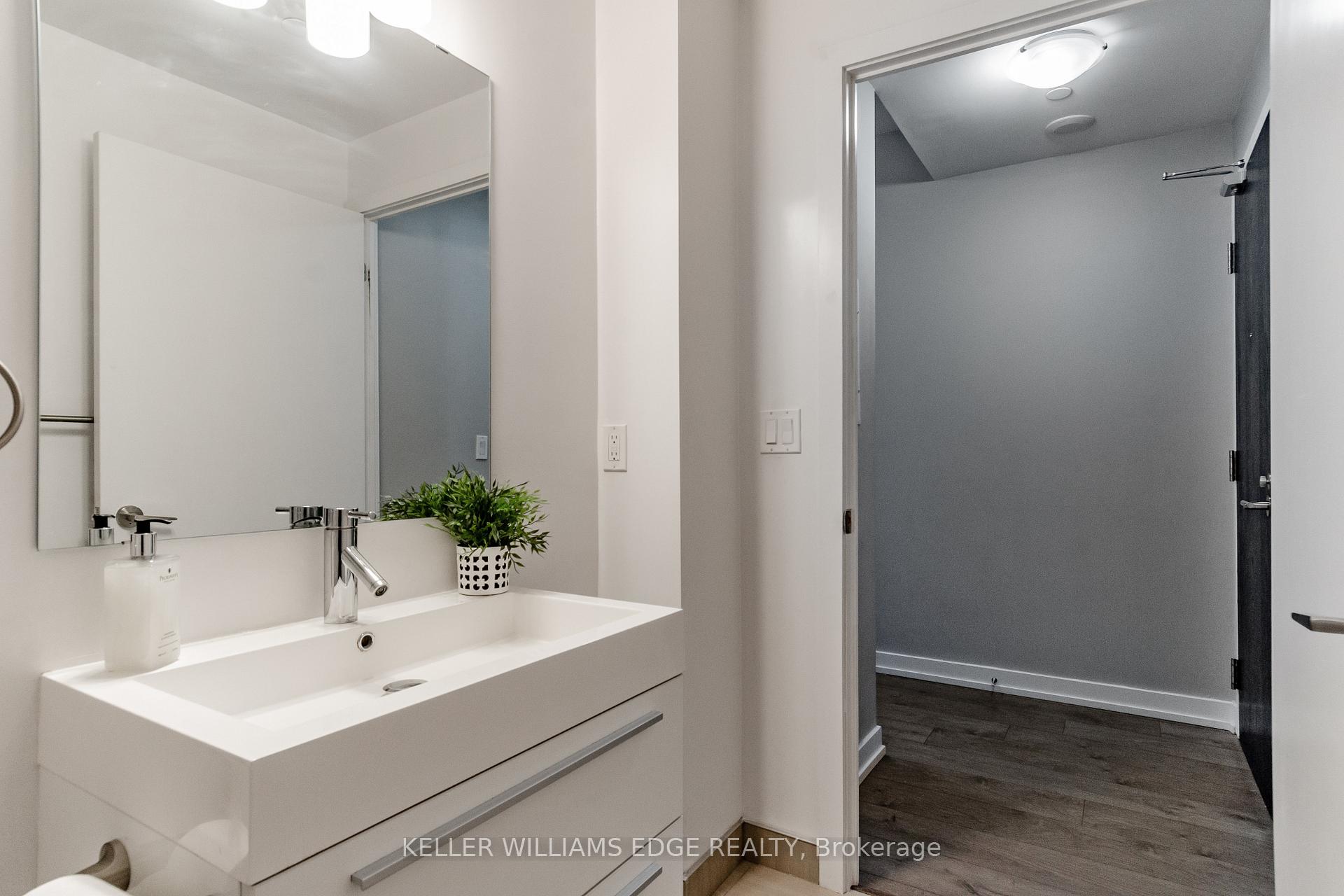 #628 - 297 College St, Toronto, ON M5T1S2 | 1 Bedroom 1 Bathroom Condo Apt | Image 20