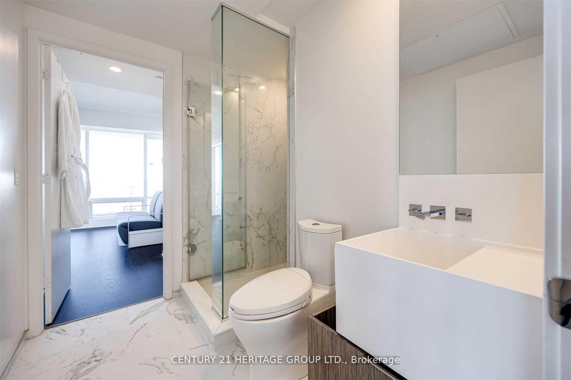 #6409 - 1 Bloor St E, Toronto, ON M4W0A8 | 2 Bedroom 2 Bathroom Condo Apt | Image 23