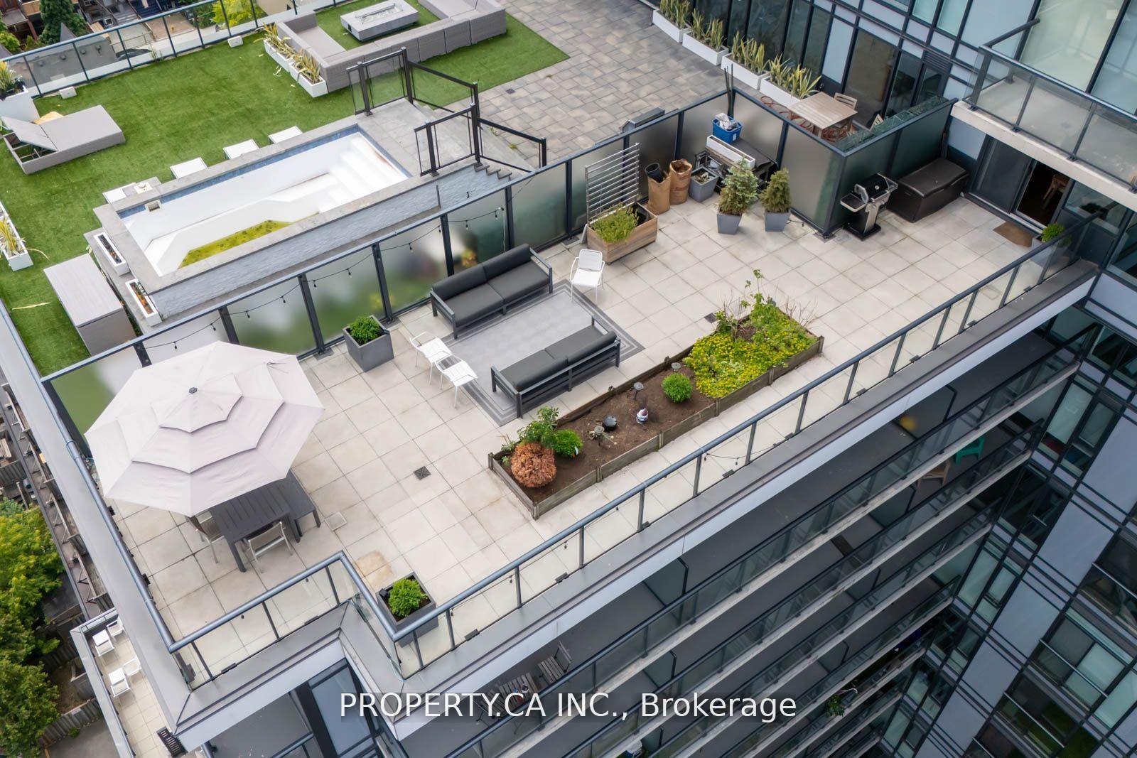 #1602 - 297 College St, Toronto, ON M5T0C2 | 2 Bedroom 2 Bathroom Condo Apt | Image 23