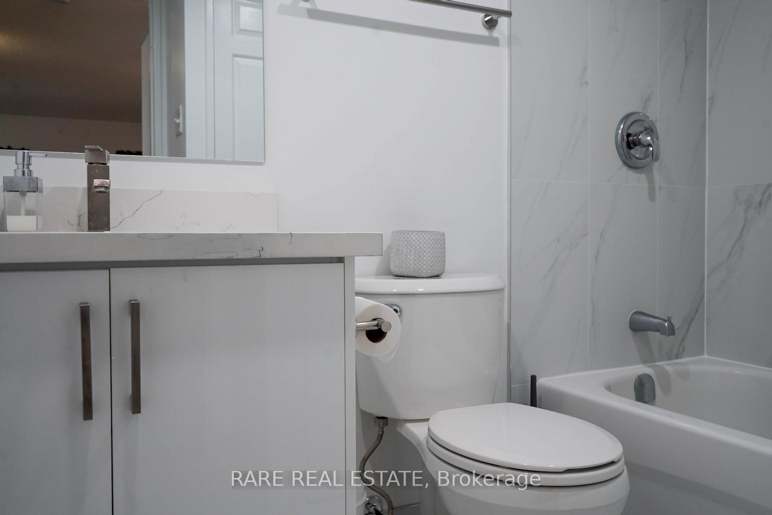 #423 - 89 Mccaul St, Toronto, ON M5T2X3 | 1 Bedroom 1 Bathroom Condo Apt | Image 6