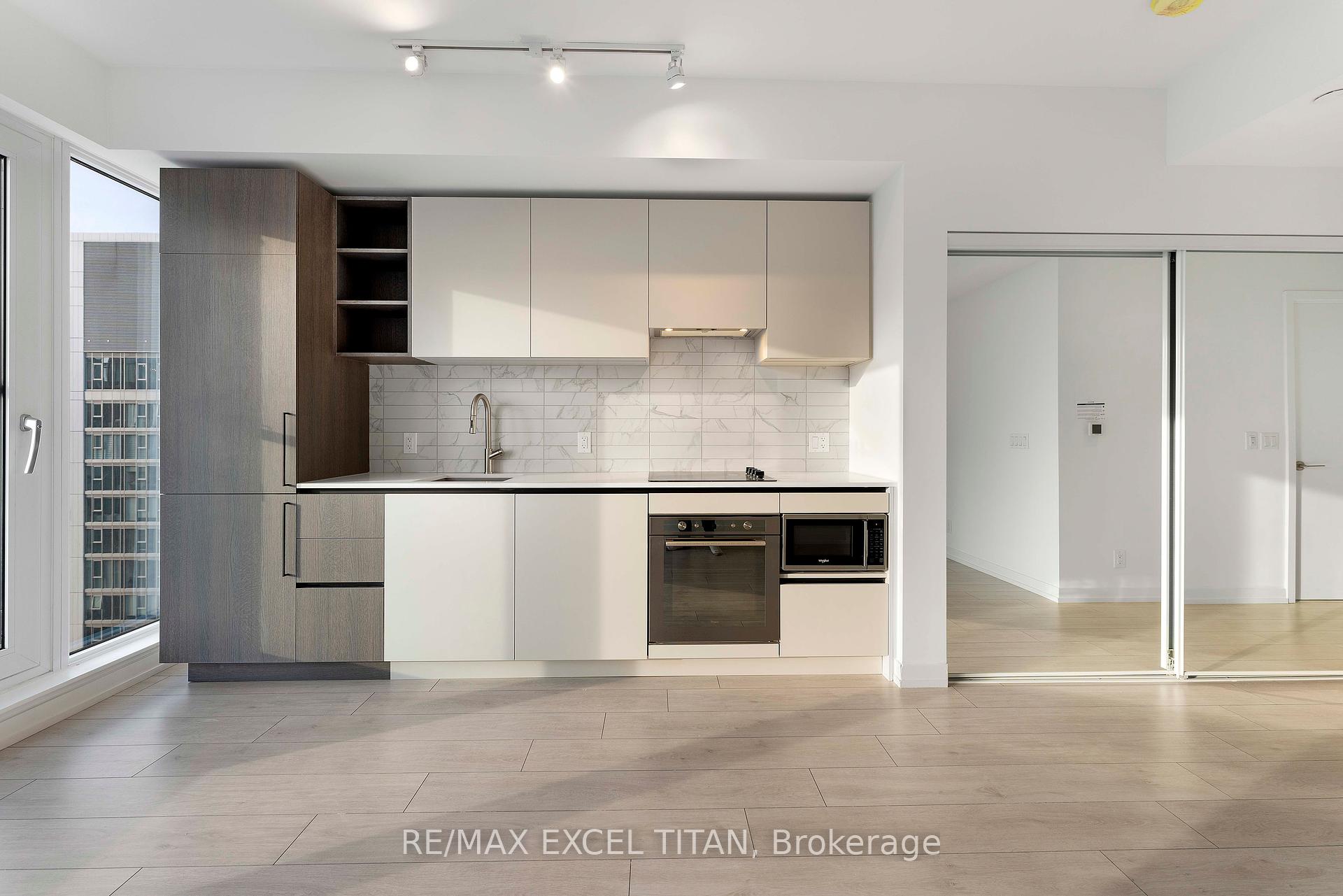 #4803 - 55 Mercer St, Toronto, ON M5V0W4 | 0 Bedroom 1 Bathroom Condo Apt | Image 11