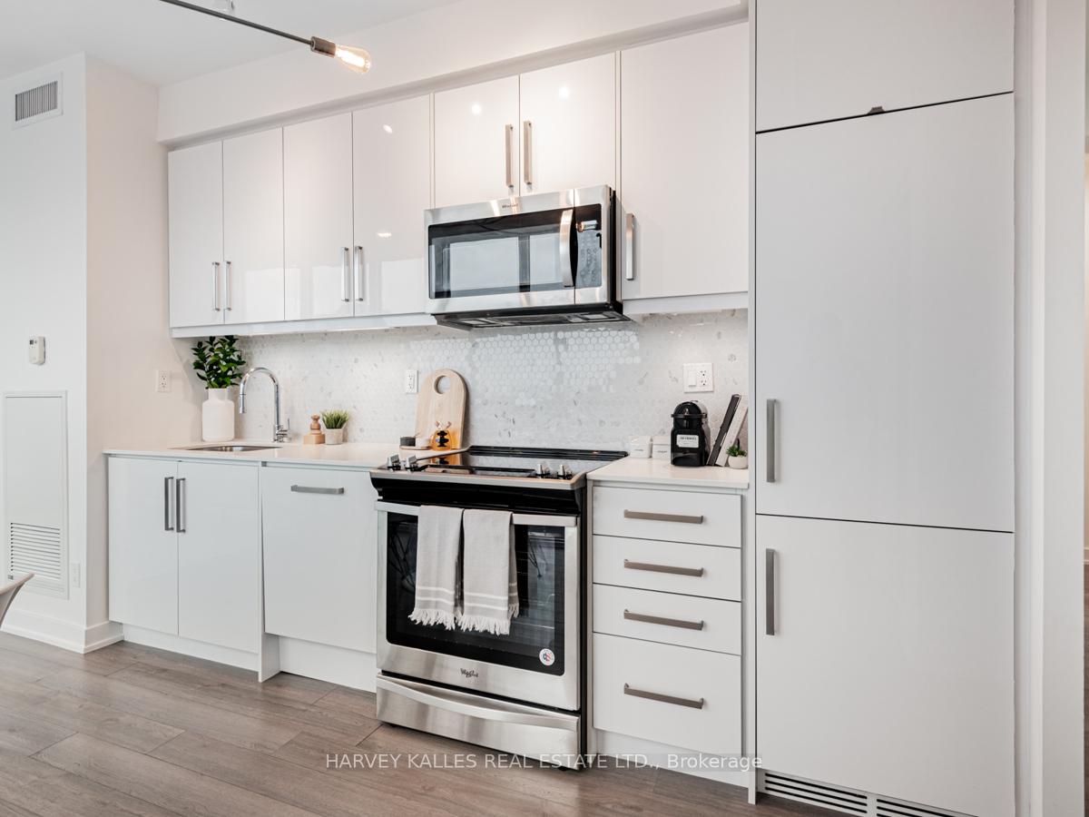#1107 - 5180 Yonge St, Toronto, ON M2N0K5 | 2 Bedroom 2 Bathroom Condo Apt | Image 6