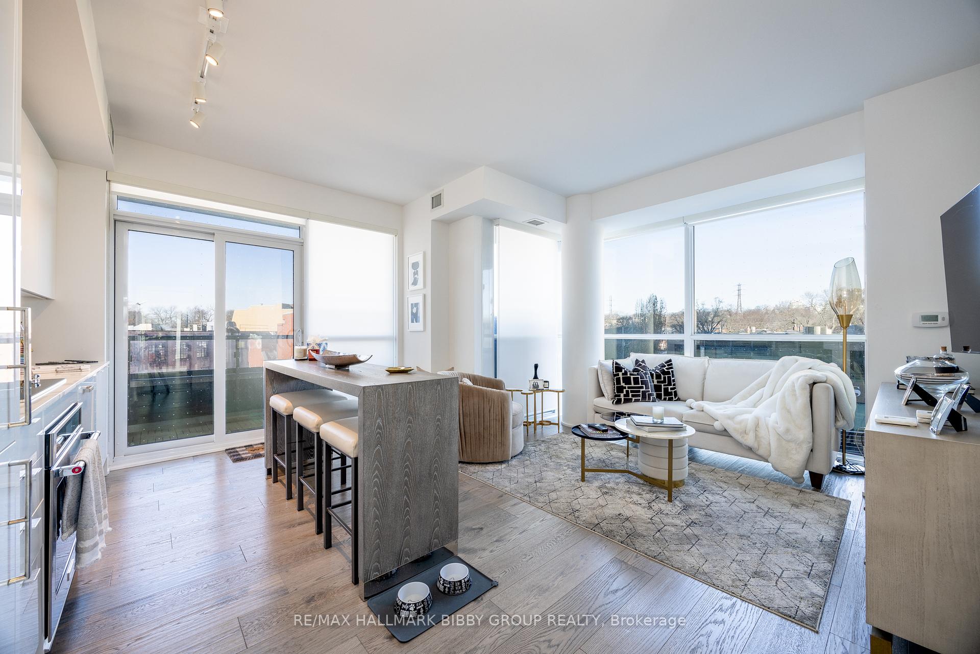 #302 - 181 Bedford Rd, Toronto, ON M5R0C2 | 2 Bedroom 2 Bathroom Condo Apt | Image 1