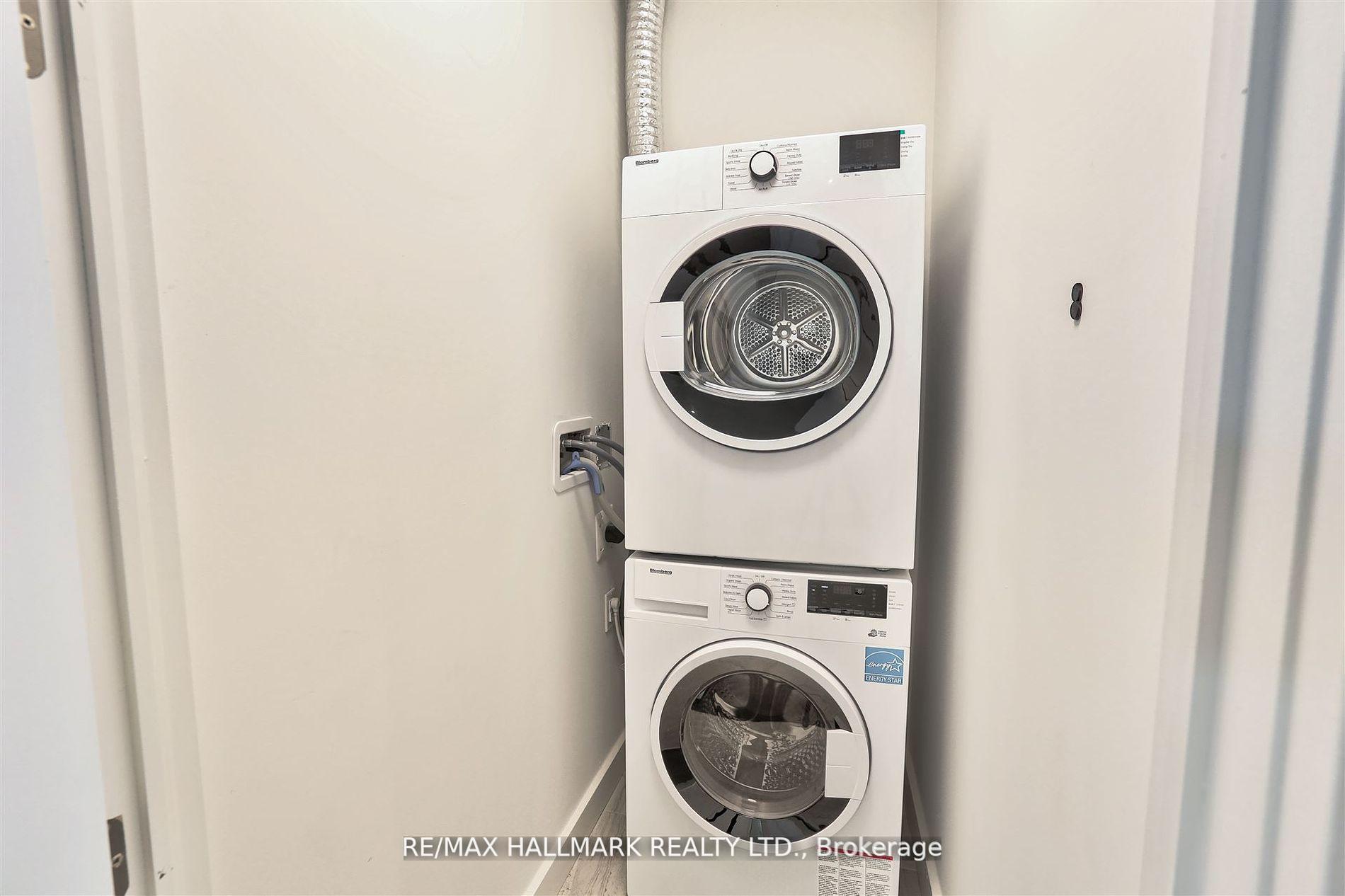 #1105 - 81 Wellesley St E, Toronto, ON M4Y1H8 | 2 Bedroom 2 Bathroom Condo Apt | Image 14