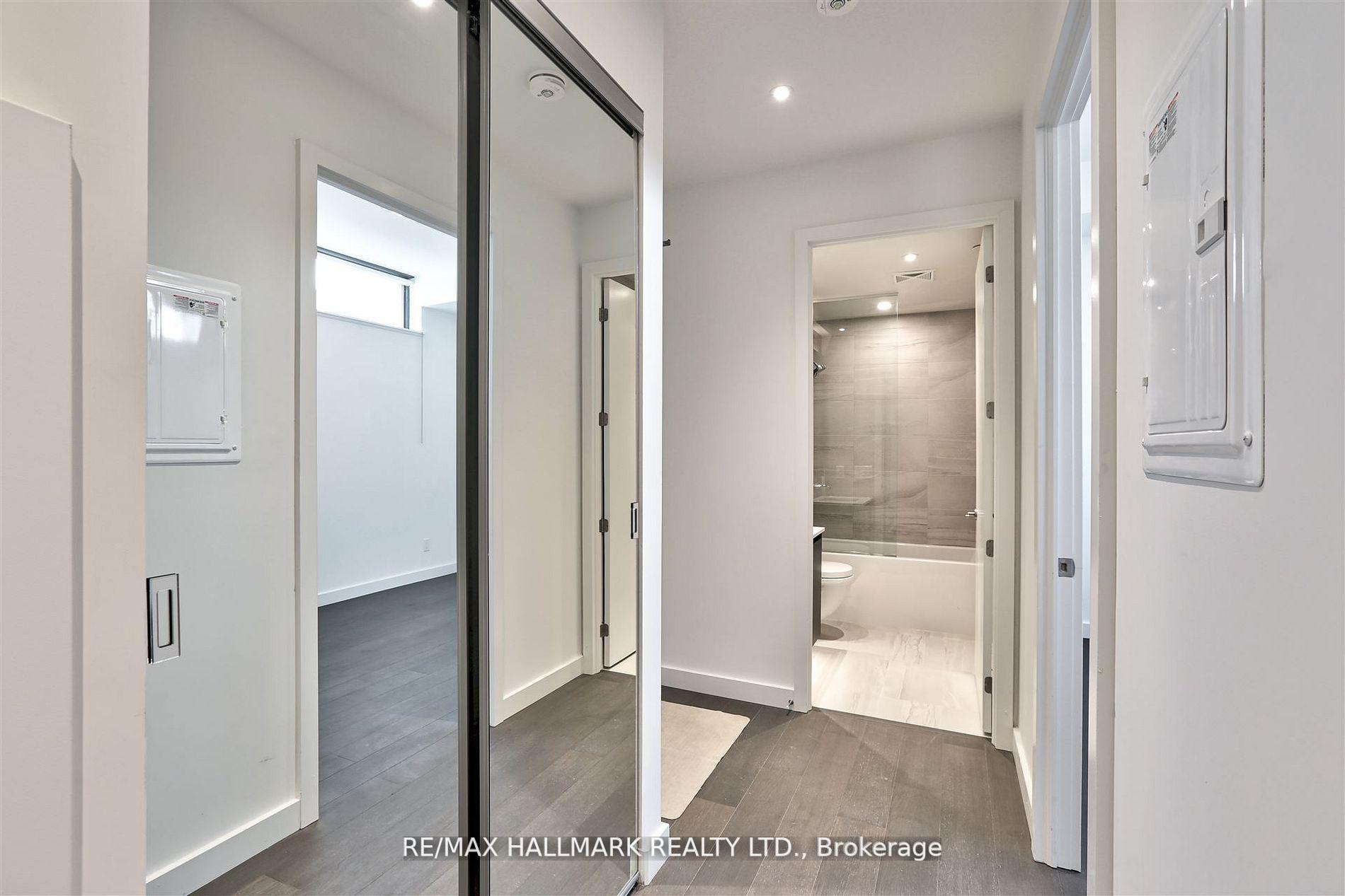 #1105 - 81 Wellesley St E, Toronto, ON M4Y1H8 | 2 Bedroom 2 Bathroom Condo Apt | Image 3