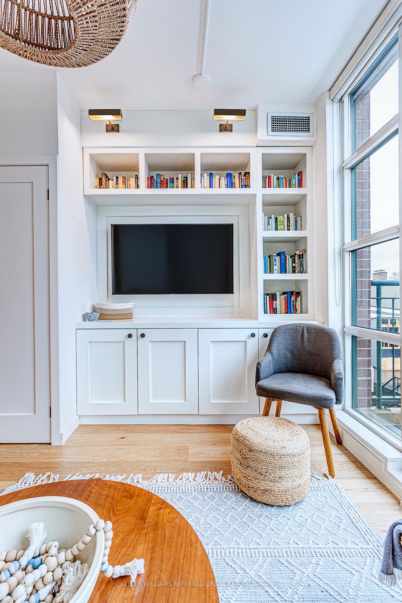 #404 - 901 Queen St W, Toronto, ON M6J3X4 | 1 Bedroom 1 Bathroom Condo Apt | Image 14