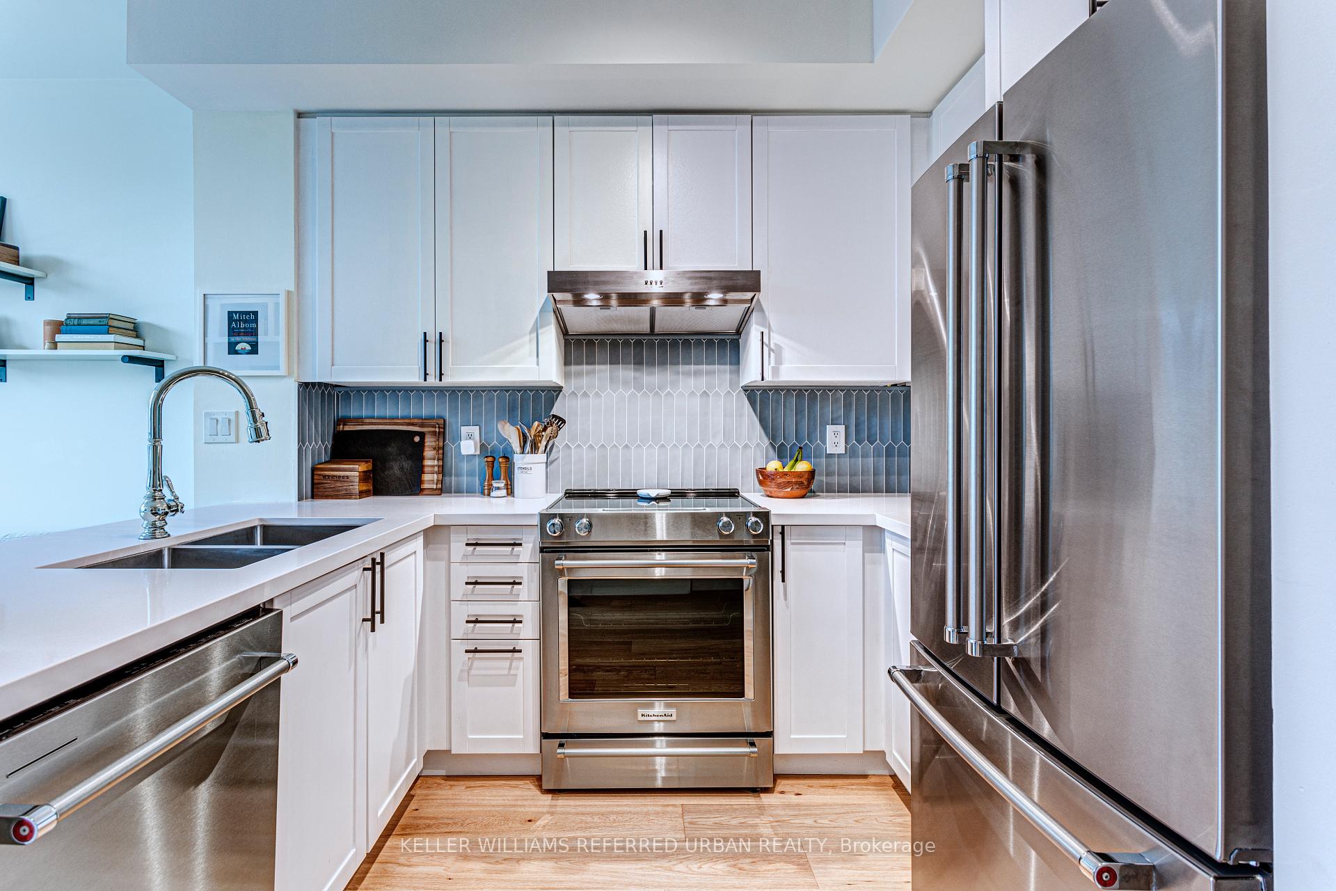 #404 - 901 Queen St W, Toronto, ON M6J3X4 | 1 Bedroom 1 Bathroom Condo Apt | Image 3